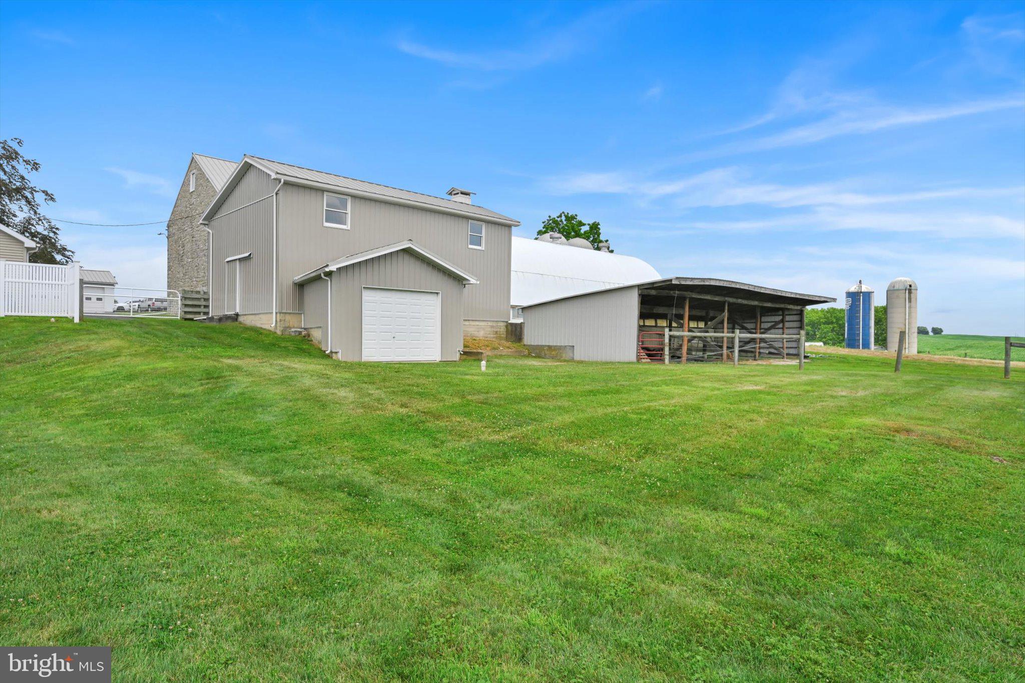 KUTZTOWN - Farm