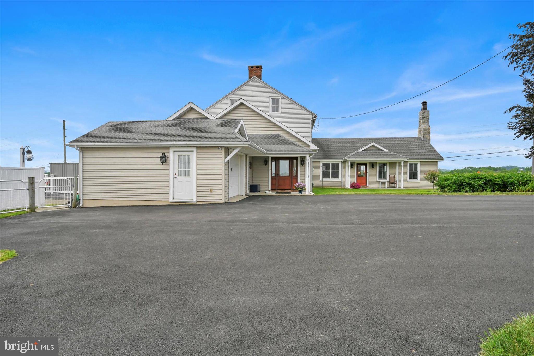 KUTZTOWN - Farm