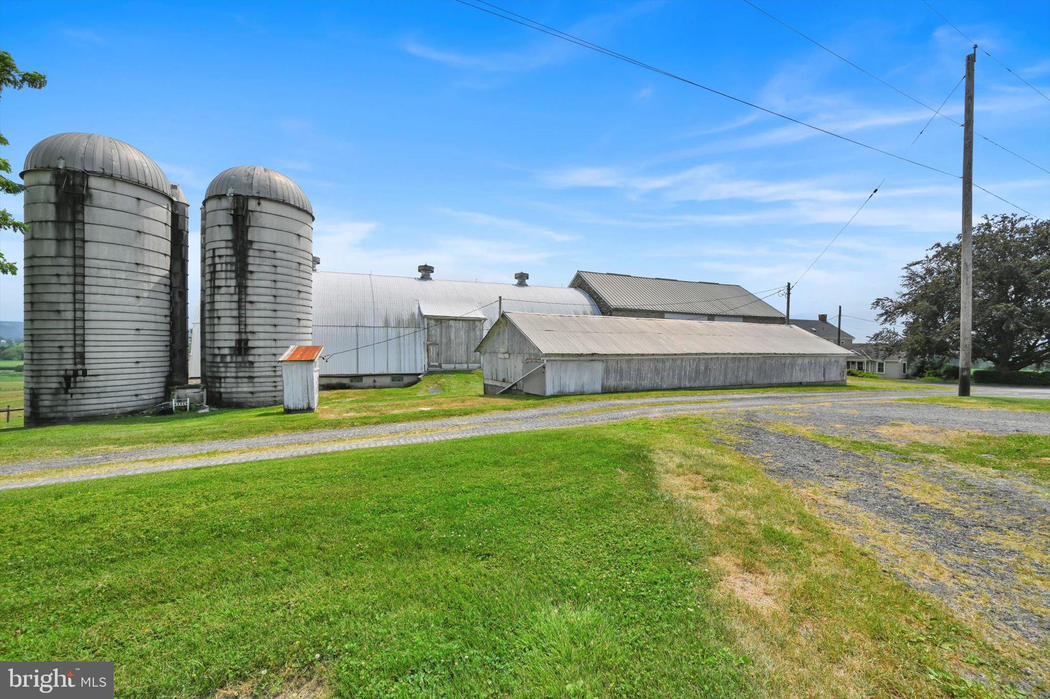 KUTZTOWN - Farm