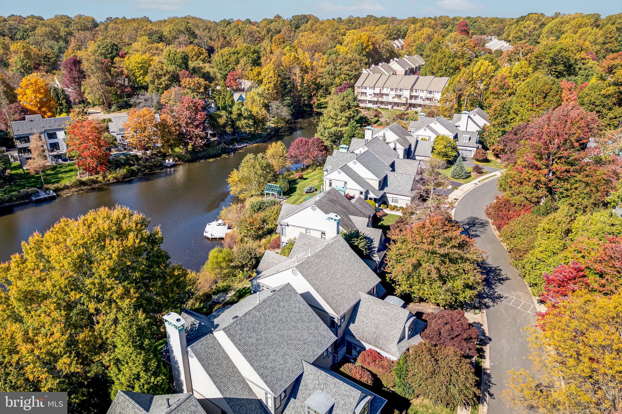 RESTON - Residential