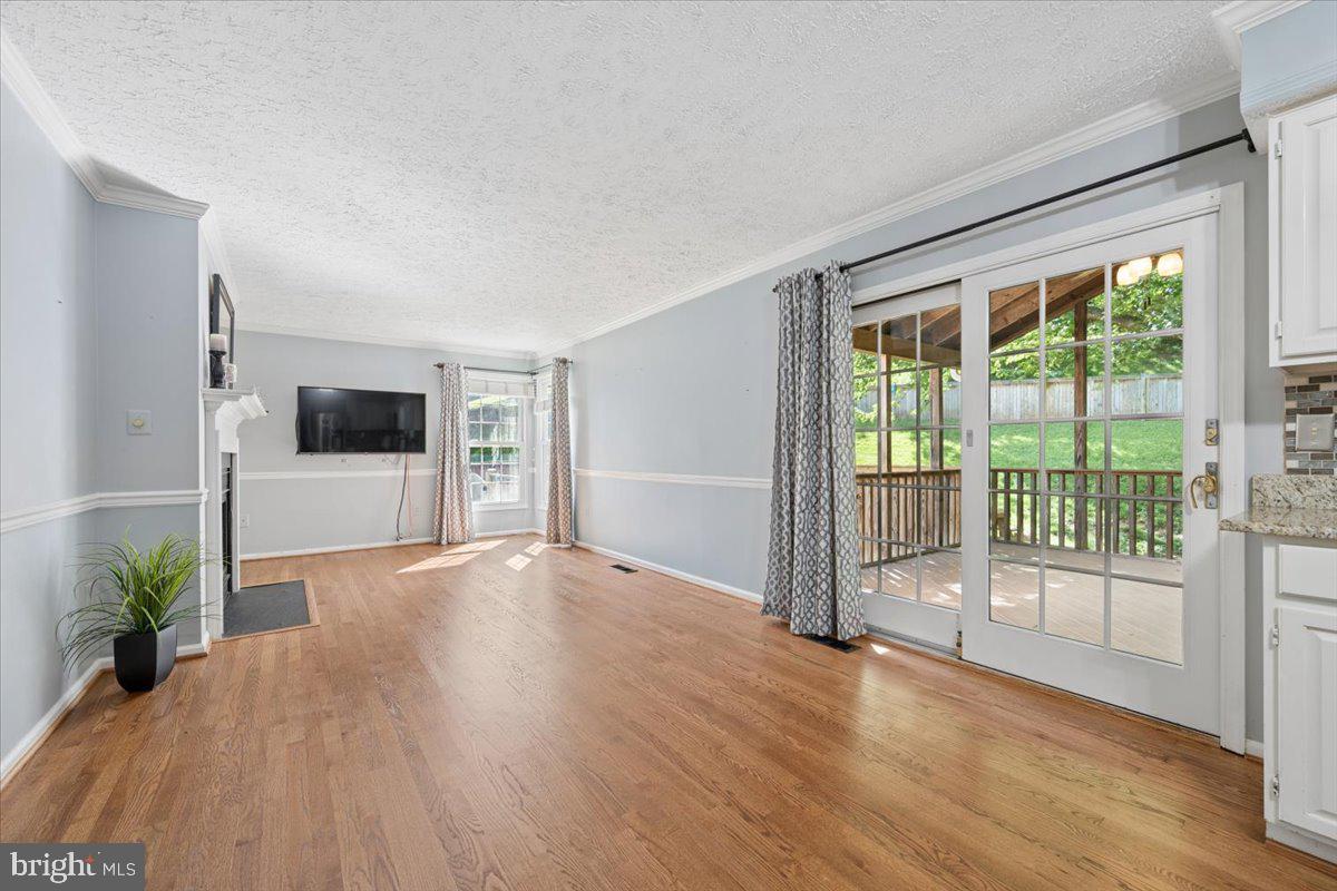 BALLENGER CREEK MEADOWS - Residential