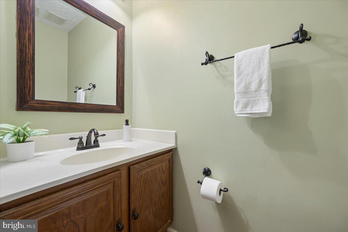 BALLENGER CREEK MEADOWS - Residential