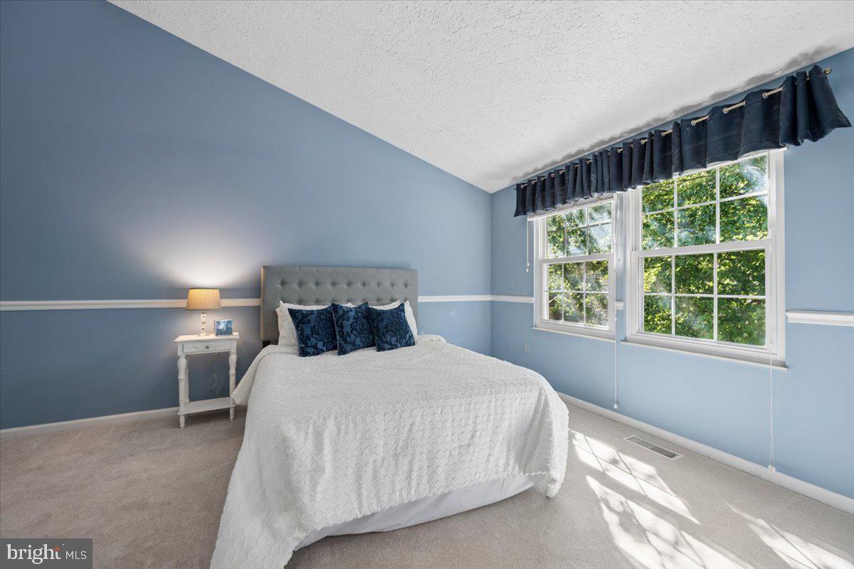 BALLENGER CREEK MEADOWS - Residential