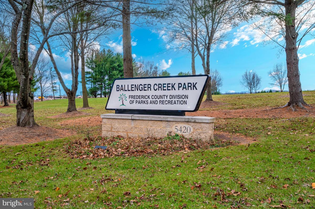 BALLENGER CREEK MEADOWS - Residential