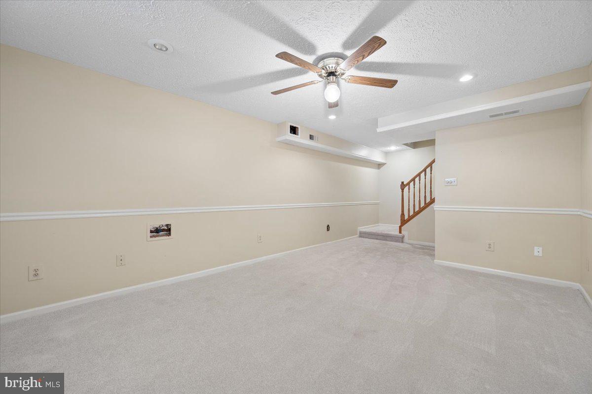 BALLENGER CREEK MEADOWS - Residential