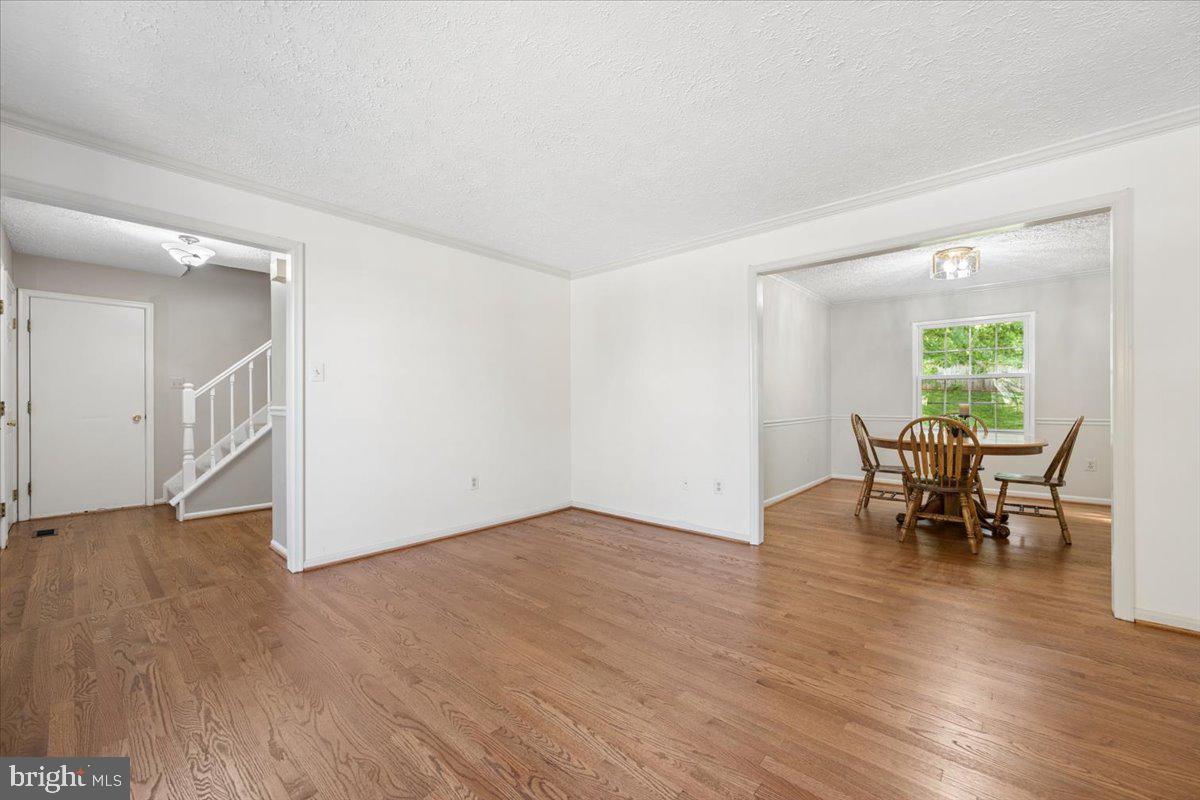 BALLENGER CREEK MEADOWS - Residential