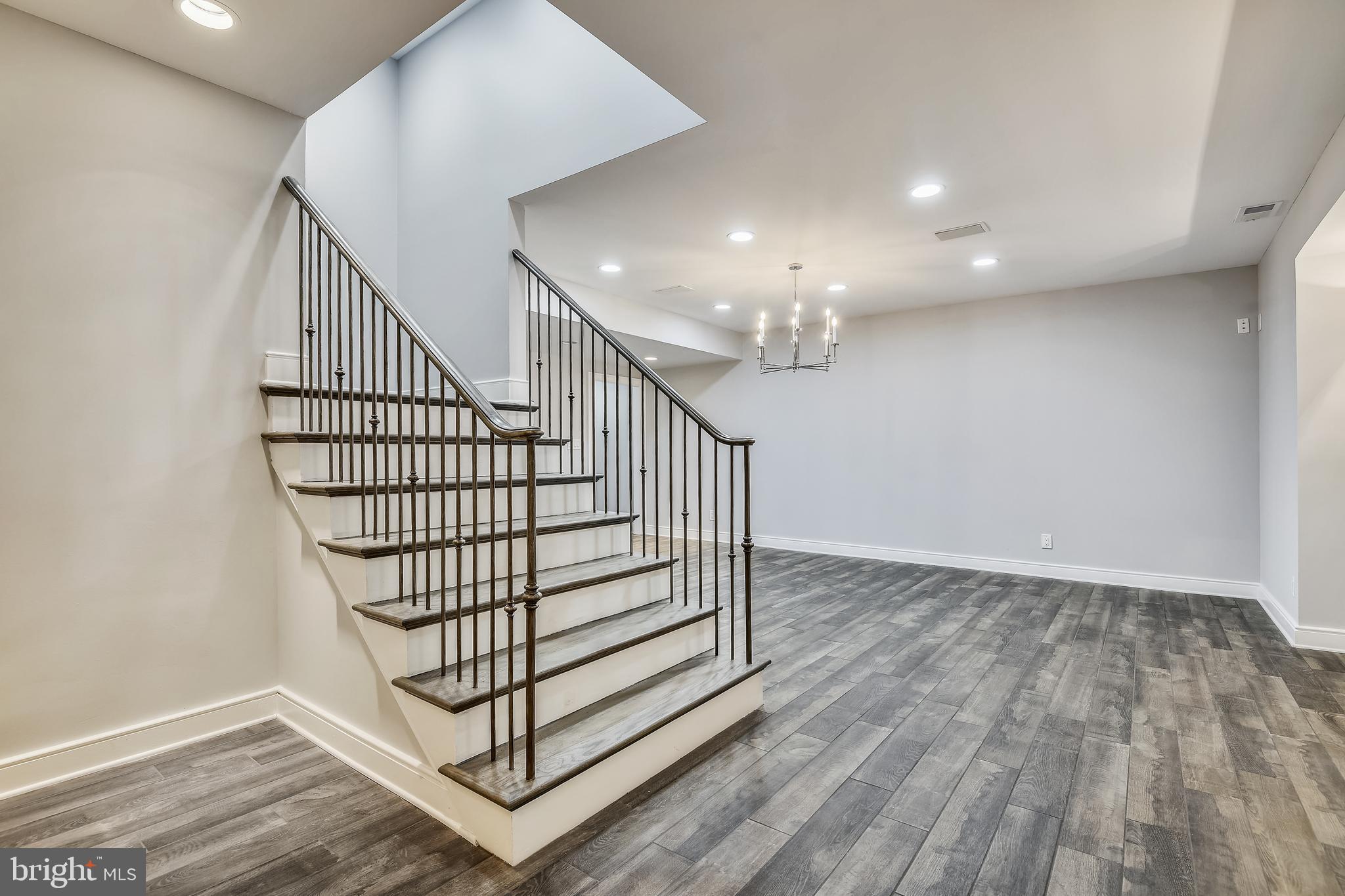 SOUTH RIVER LANDING - Residential