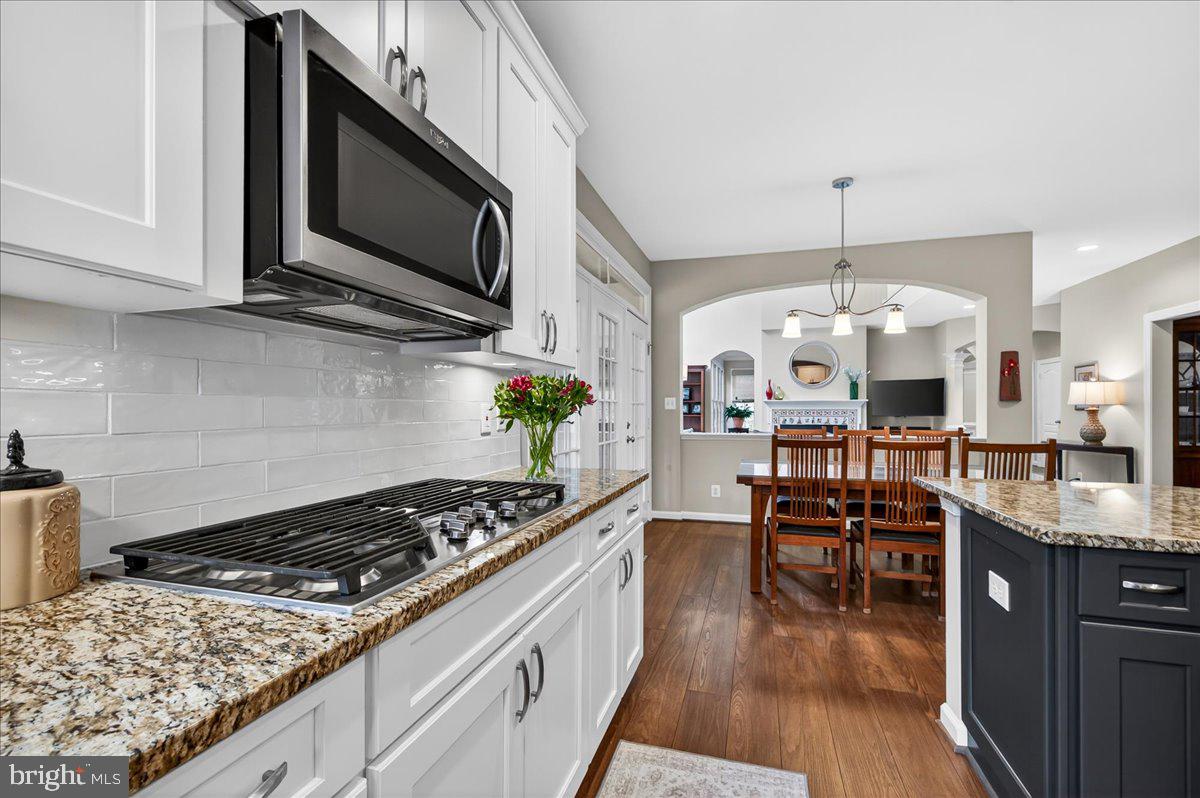 MAPLE HILL ESTATES - Residential