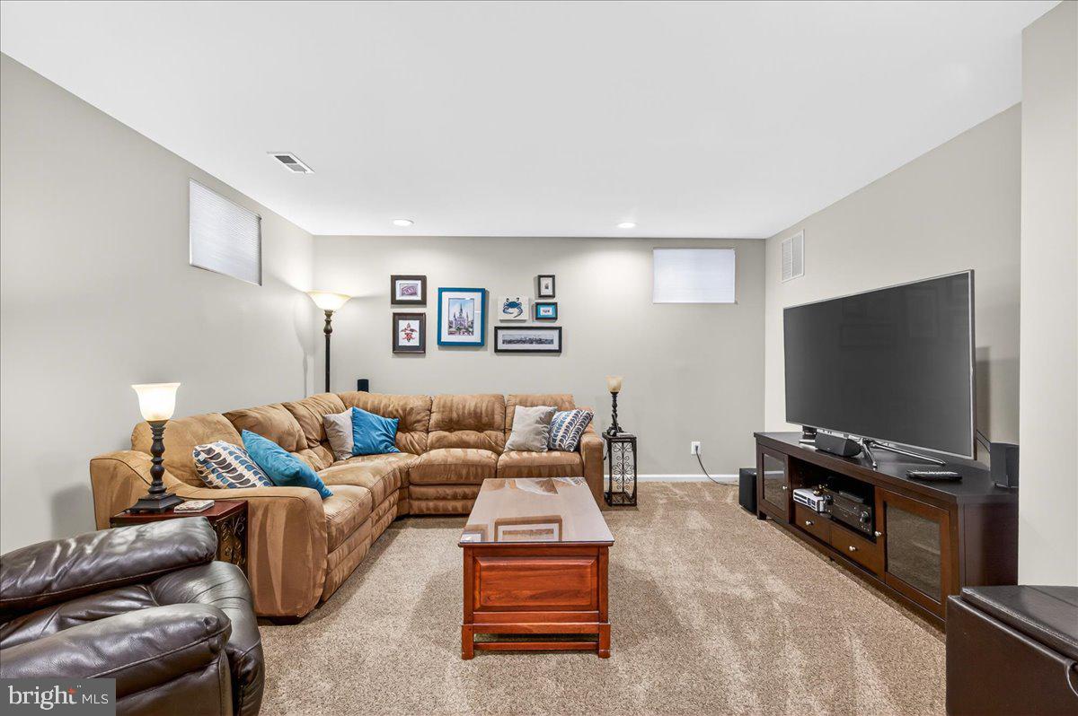 MAPLE HILL ESTATES - Residential