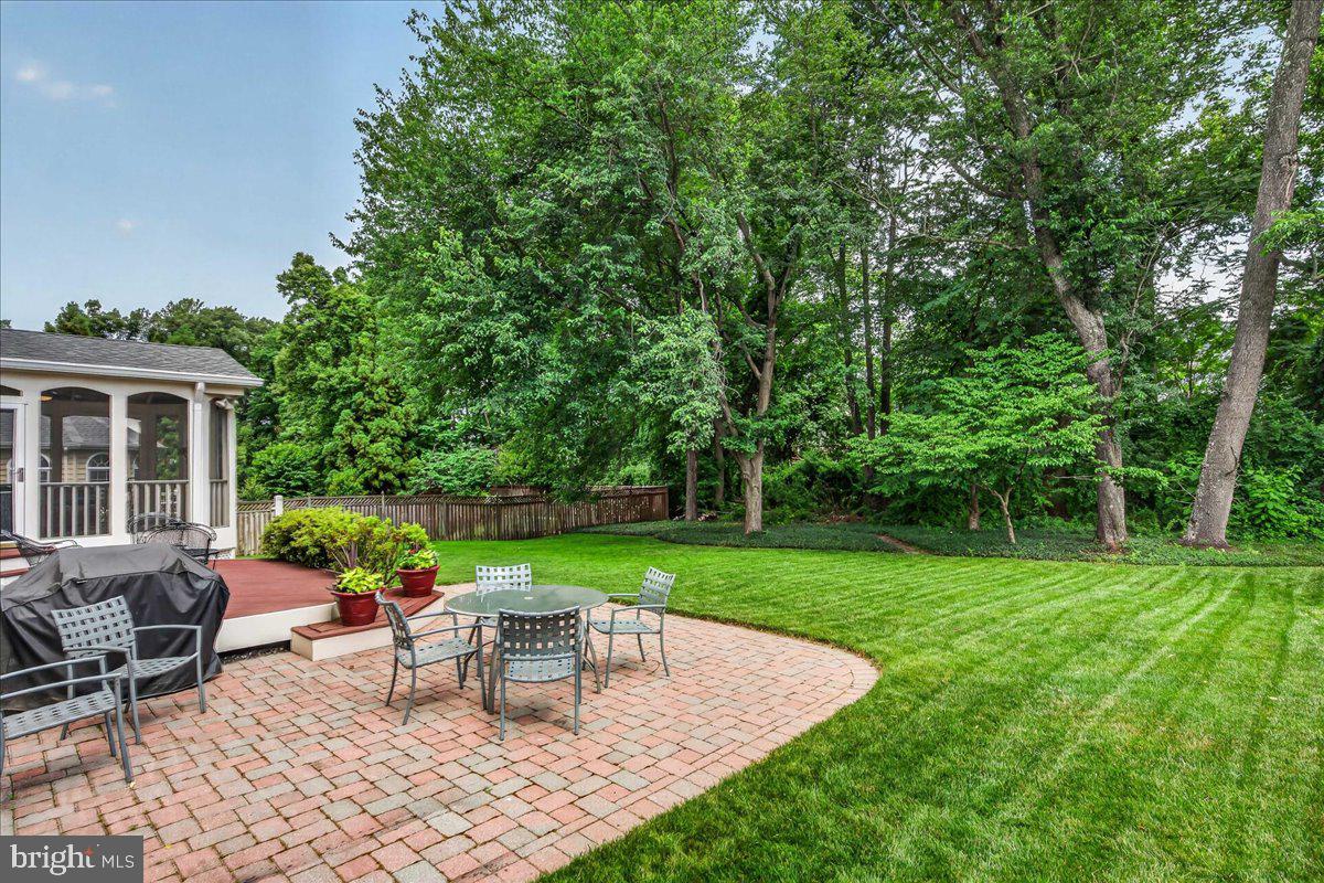 MAPLE HILL ESTATES - Residential