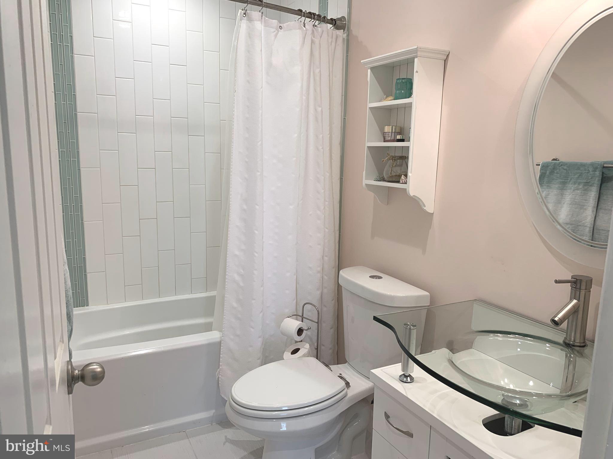 KINGS CONTRIVANCE - Residential