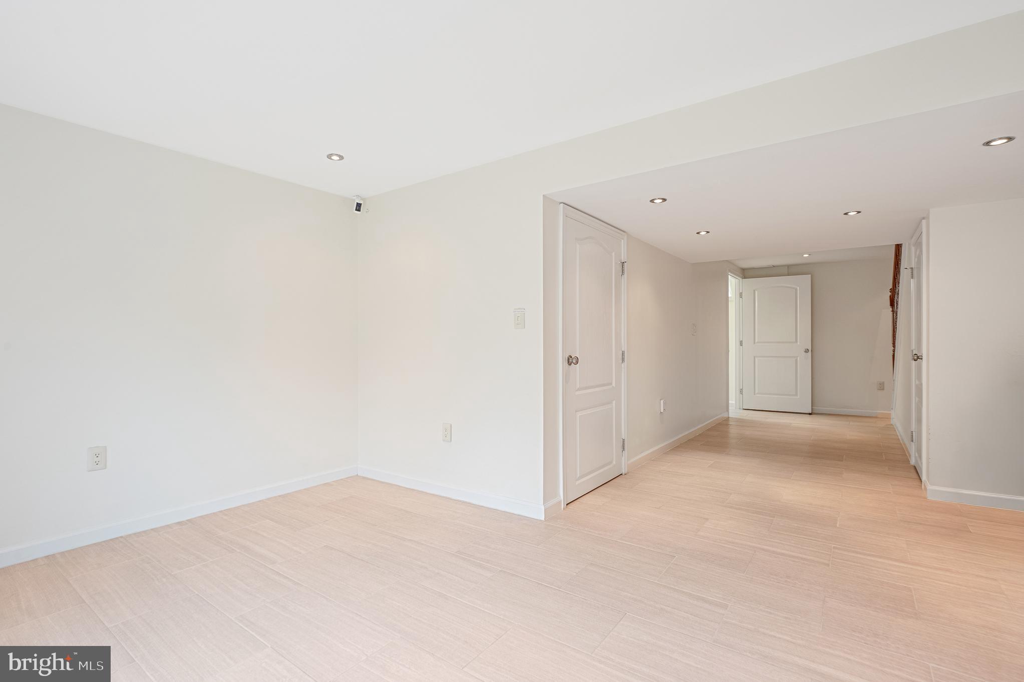 GARRISON RIDGE - Residential