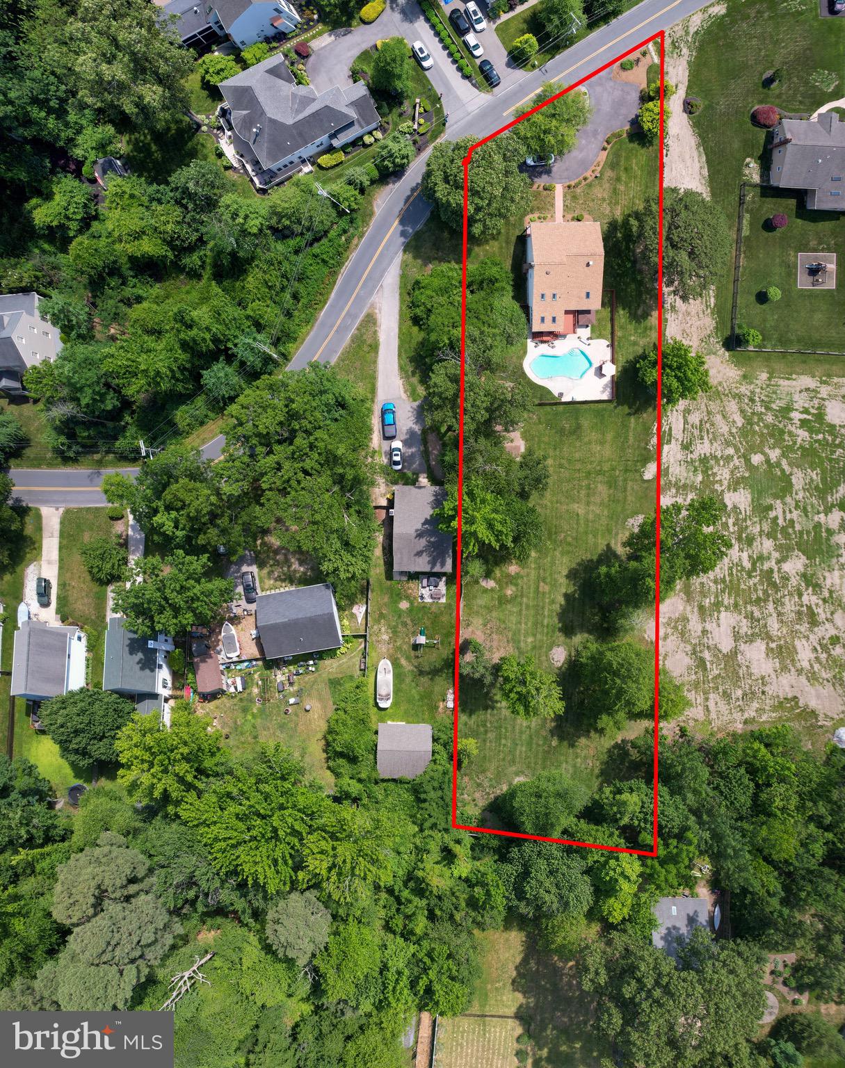 MAGOTHY BEACH - Residential