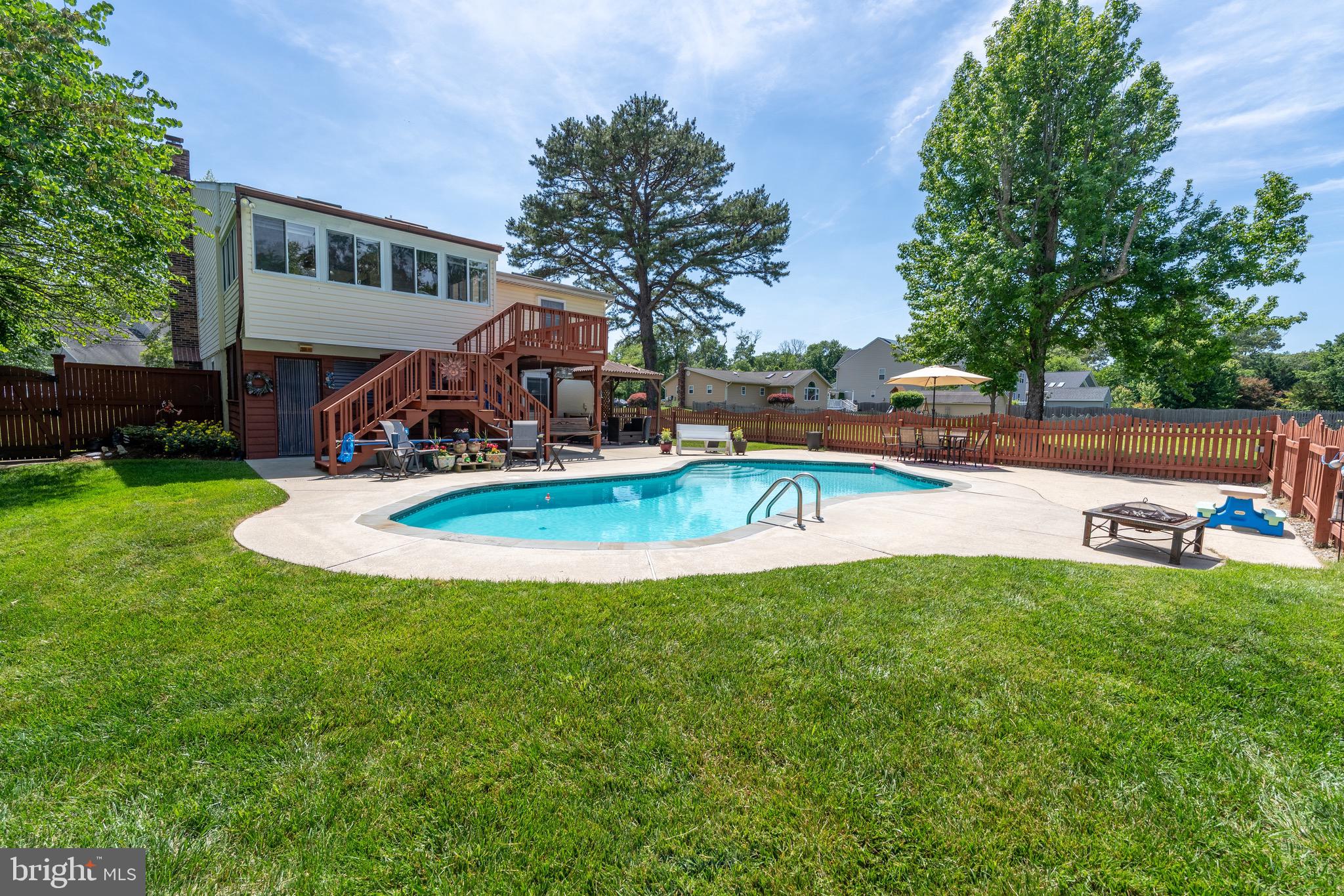 MAGOTHY BEACH - Residential