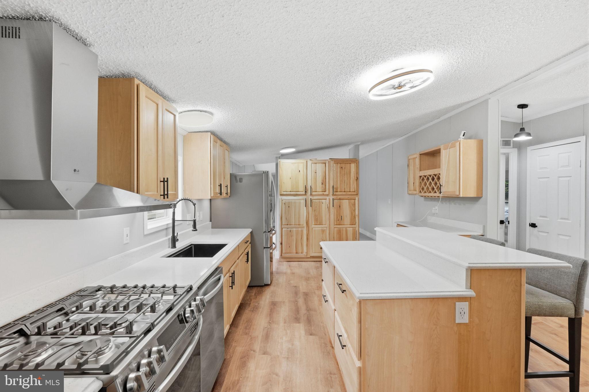 BOONES ESTATES - Residential