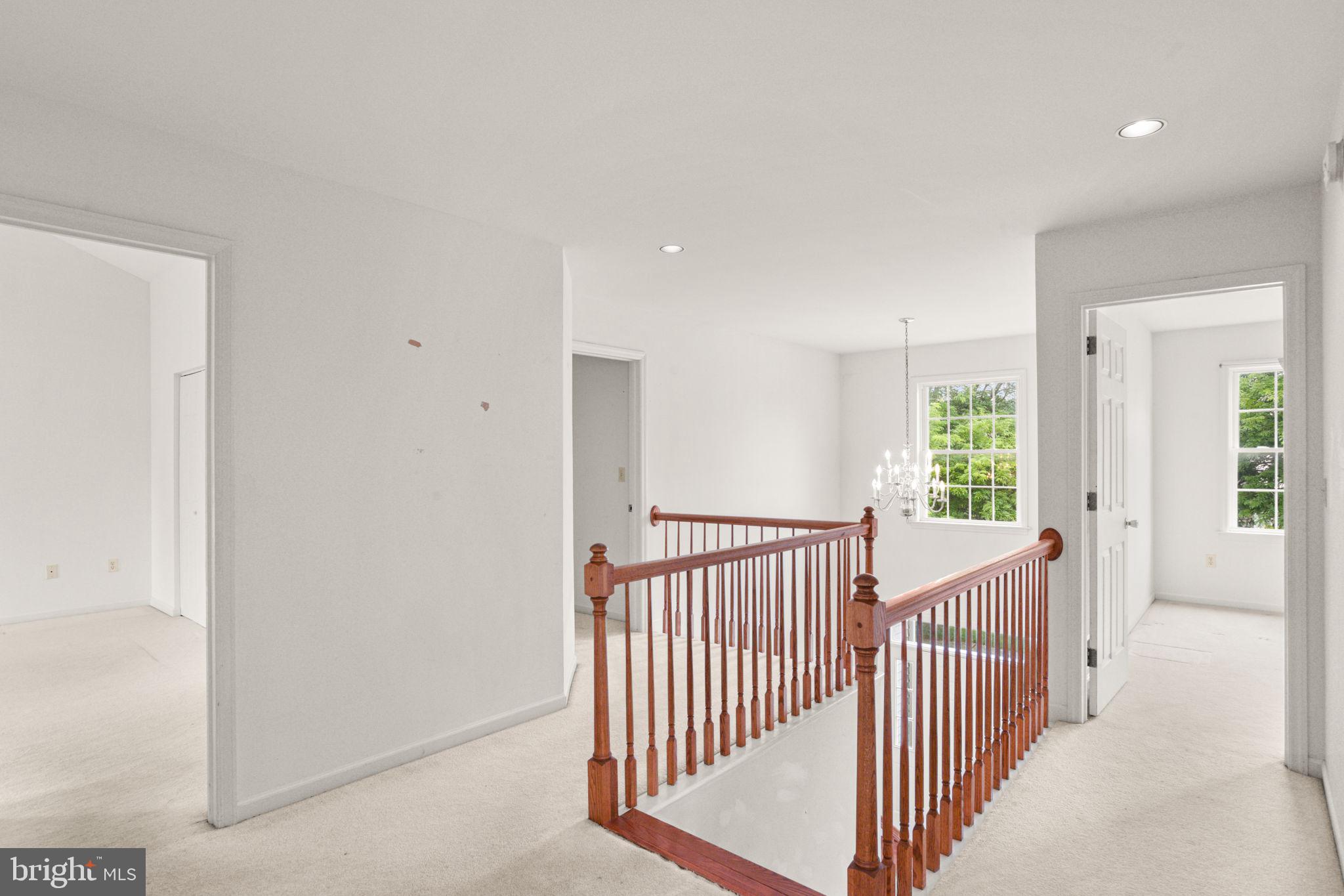 JACOBS CREEK - Residential