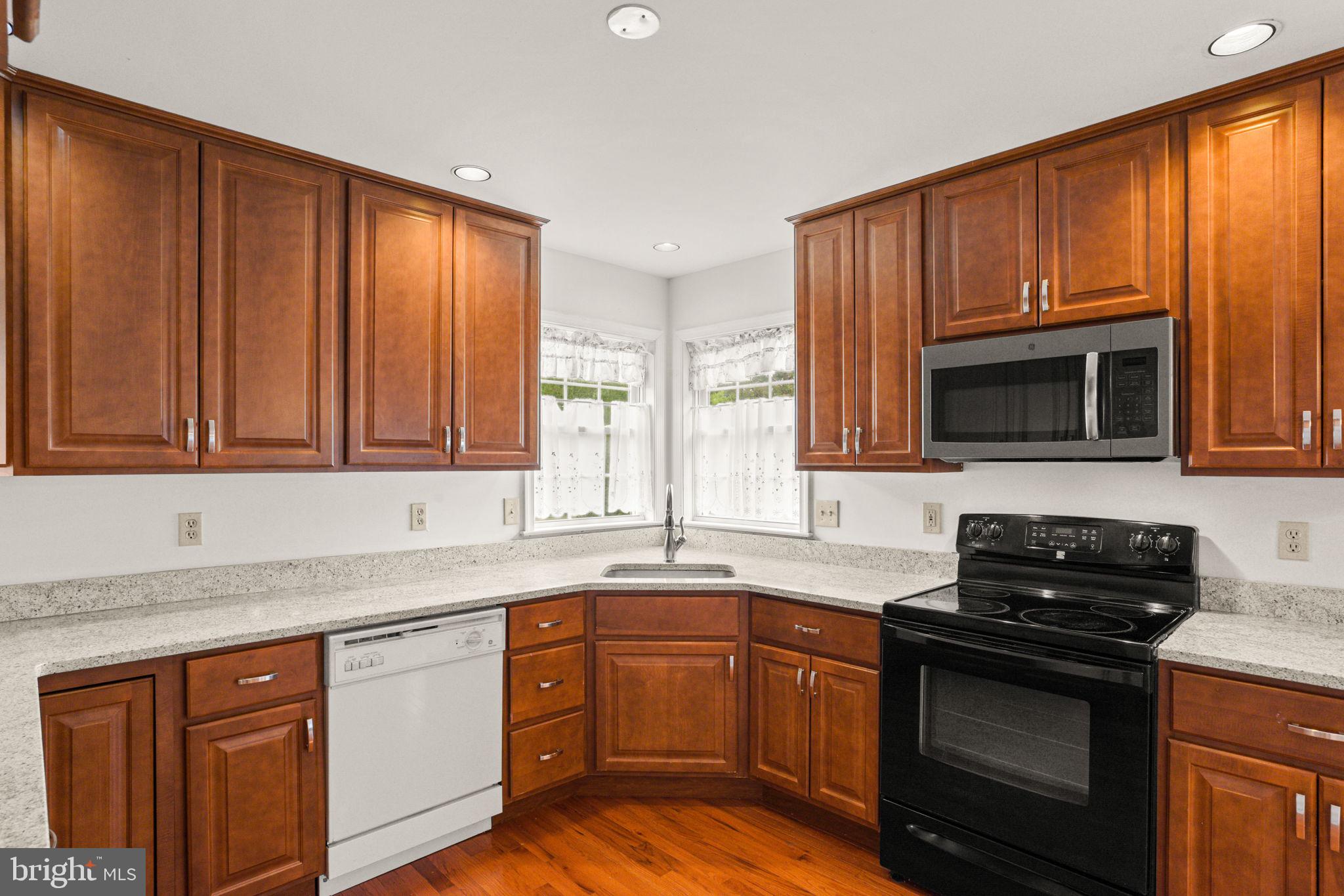 JACOBS CREEK - Residential