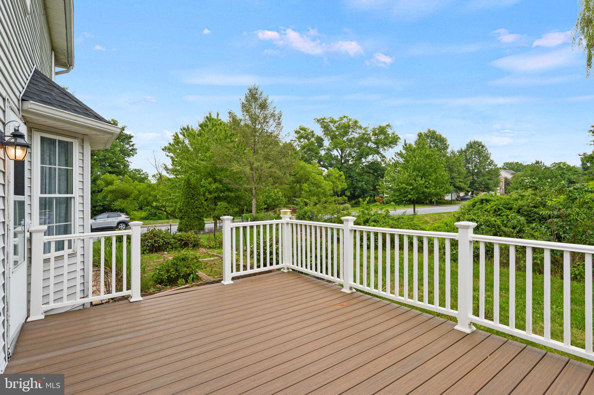 JACOBS CREEK - Residential