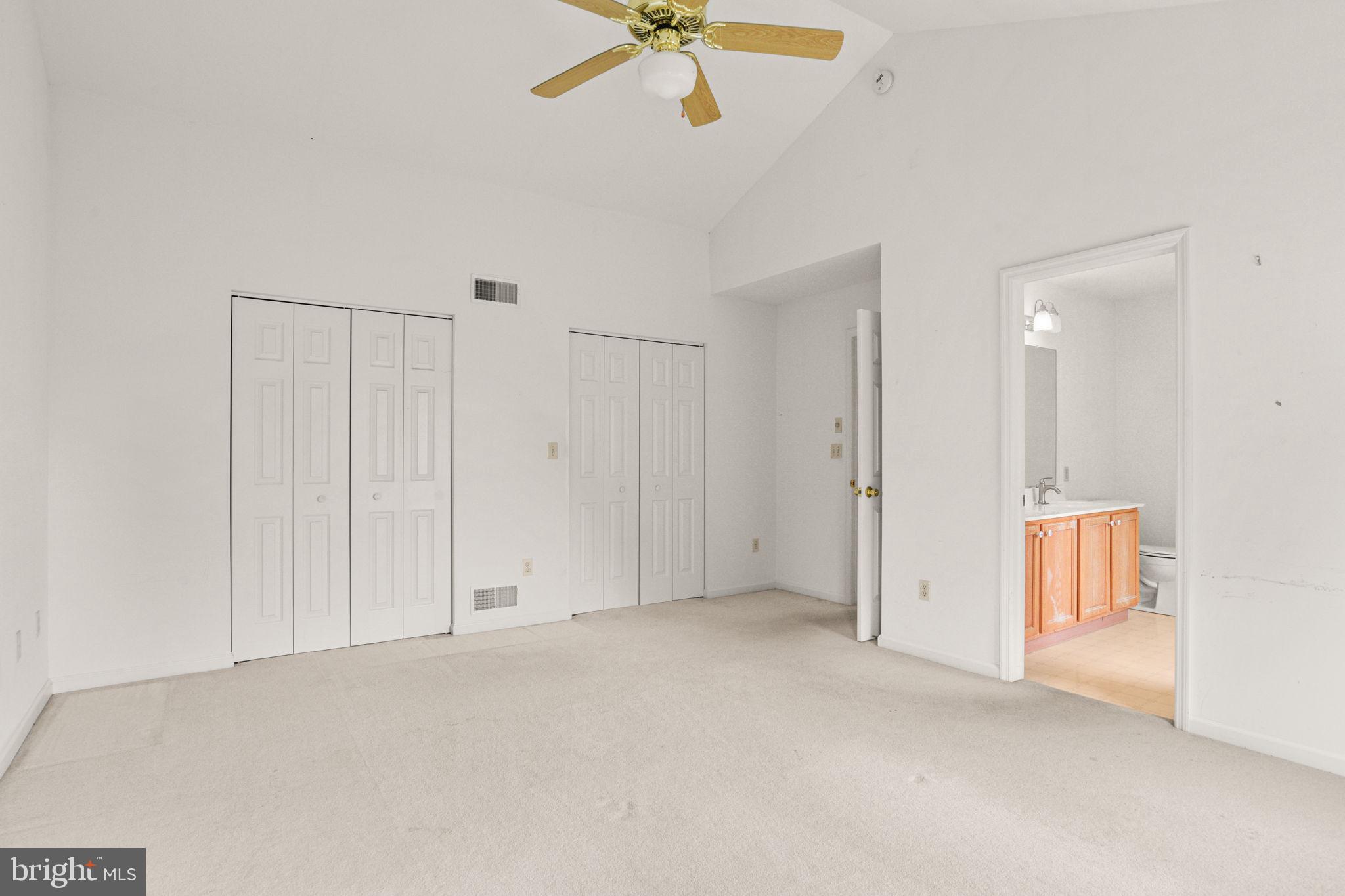 JACOBS CREEK - Residential