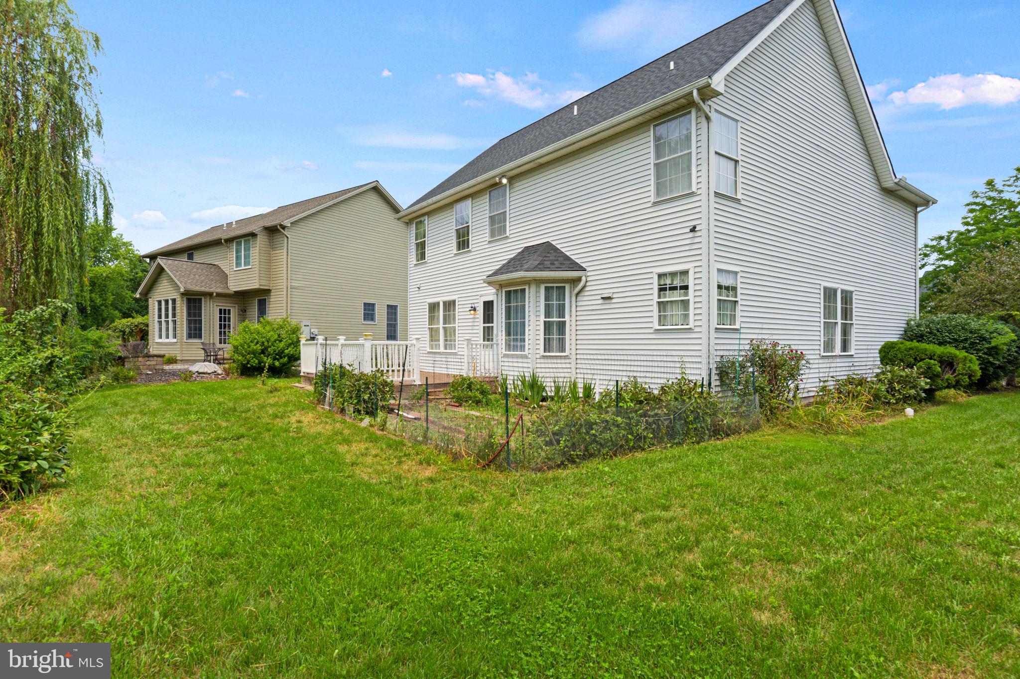 JACOBS CREEK - Residential