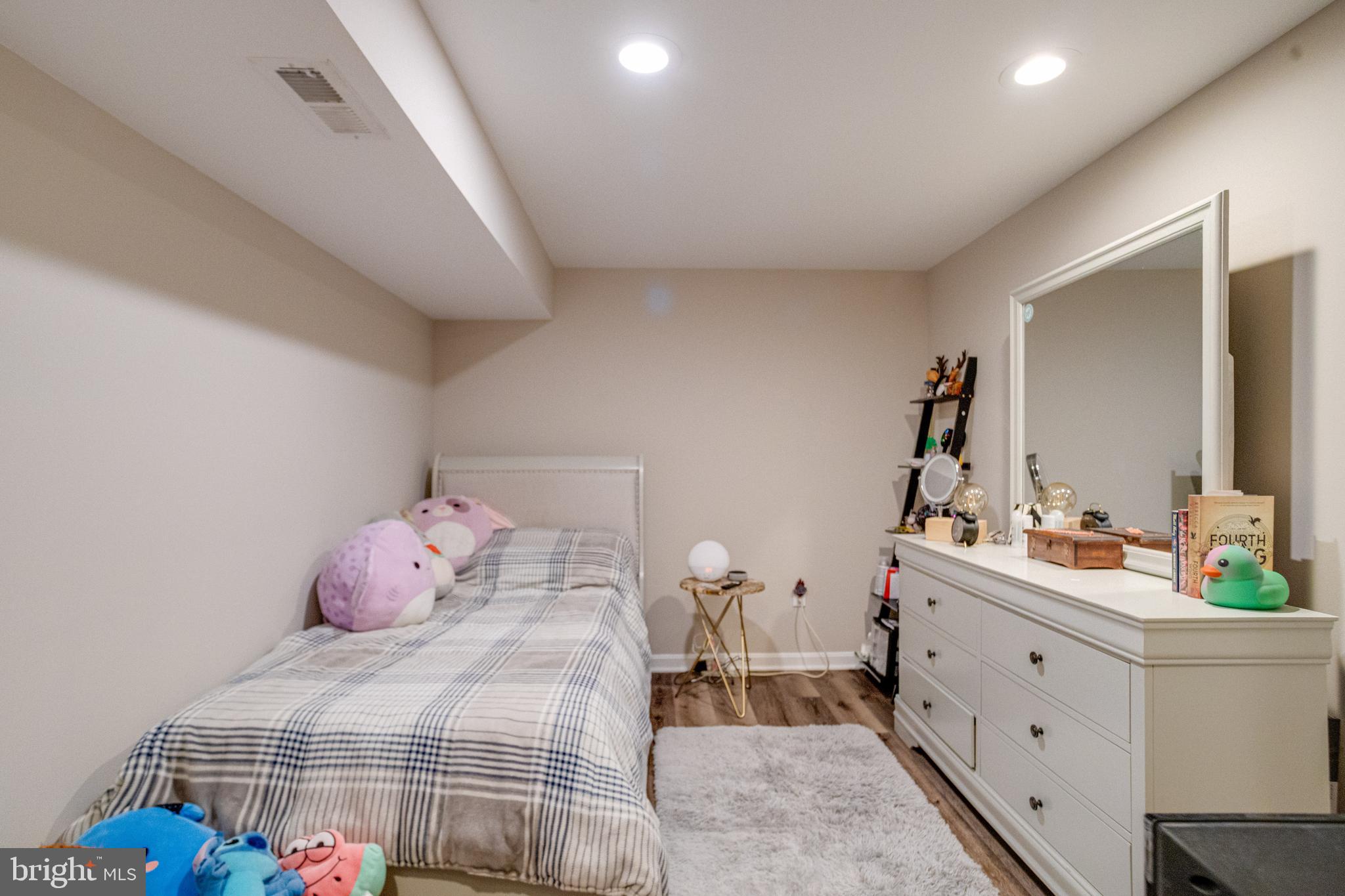 WRIGHT - Residential