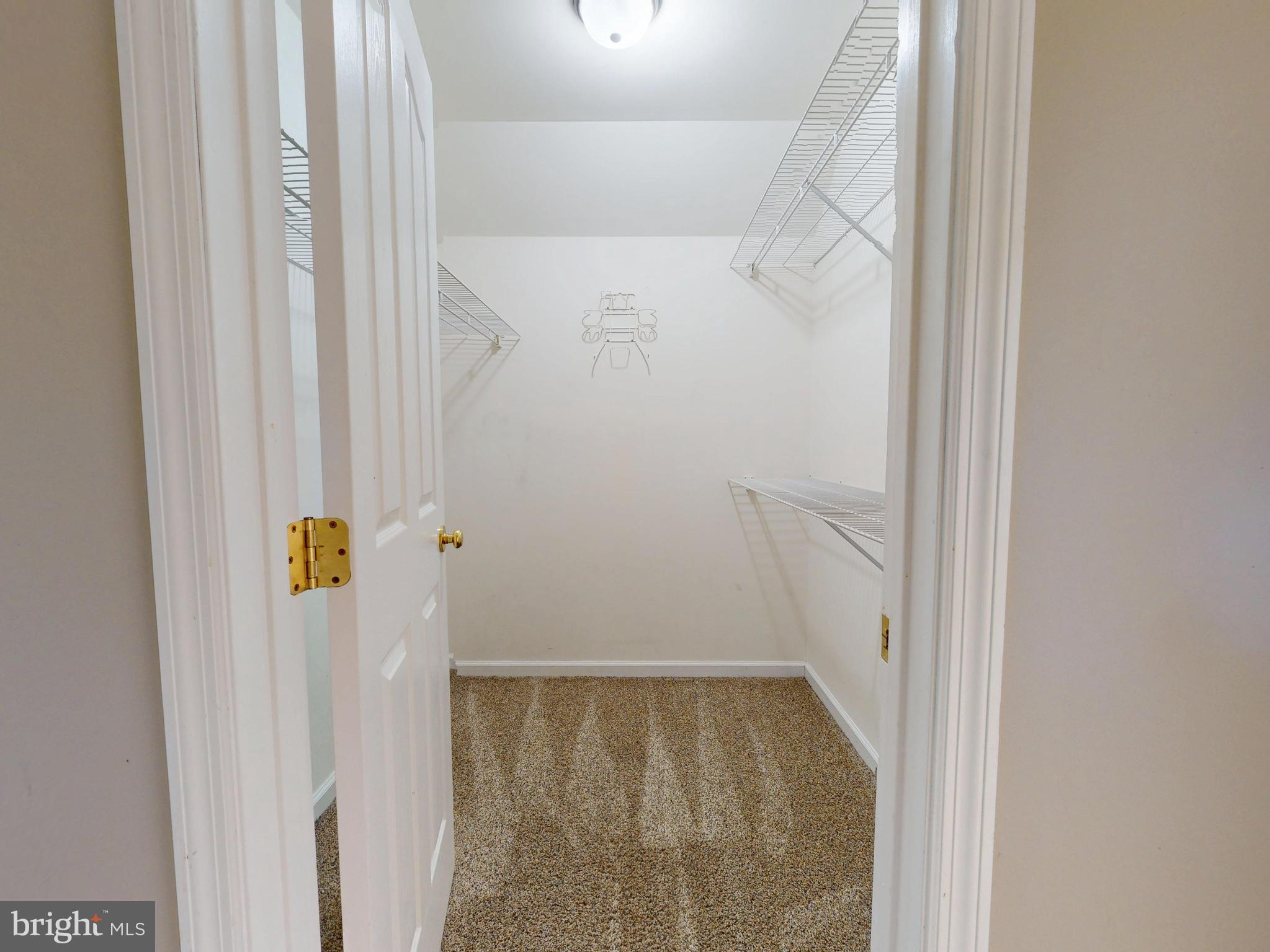 ROBINWOOD - Residential