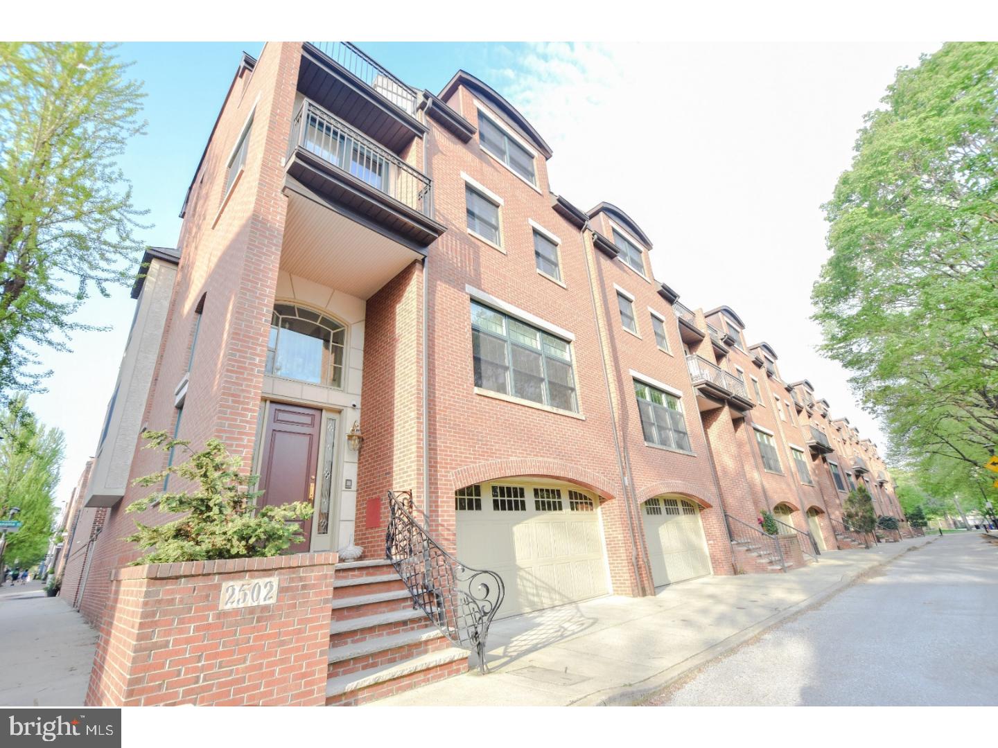 FITLER SQUARE - Residential