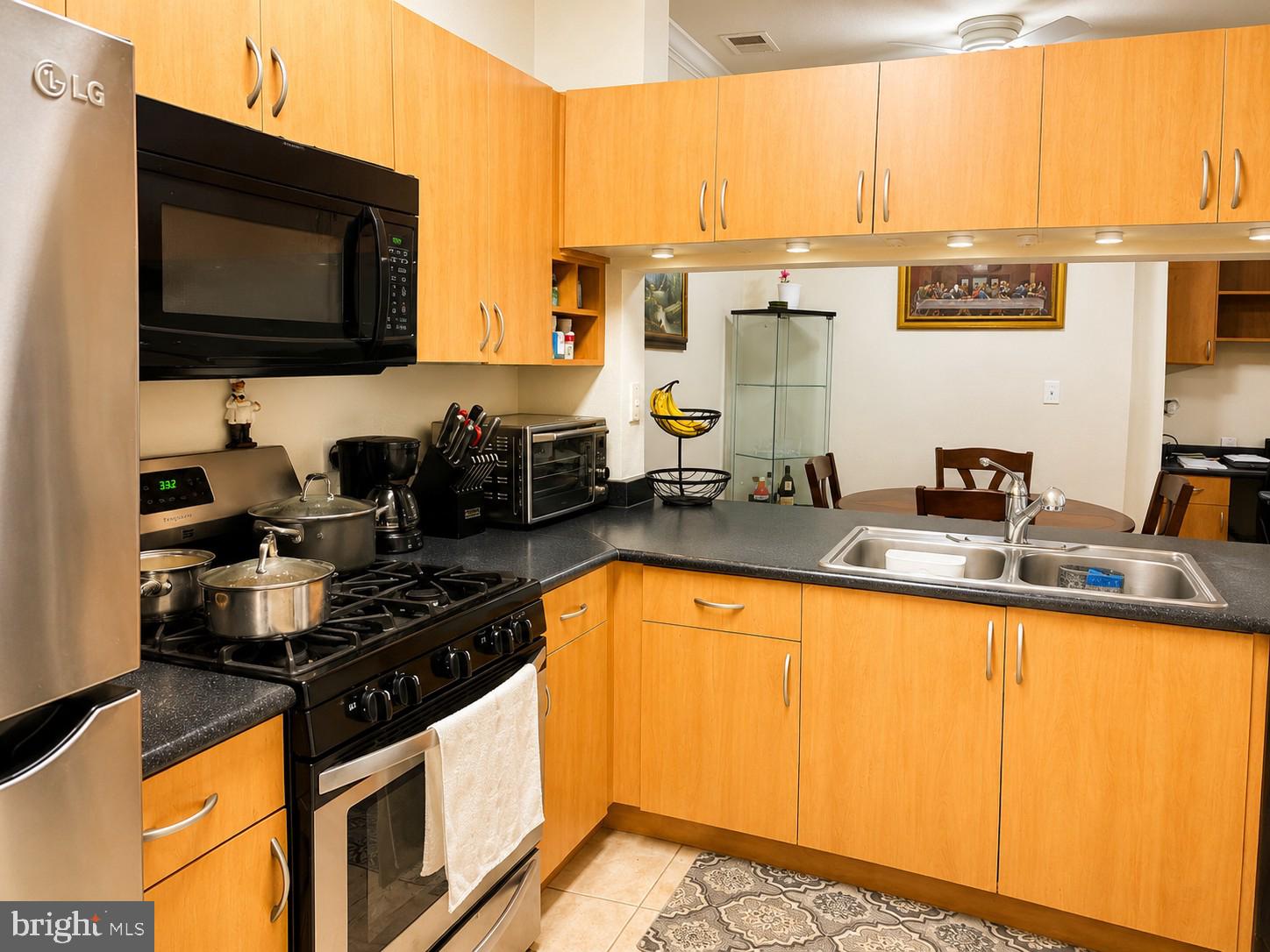 THE ASHMORE - Residential