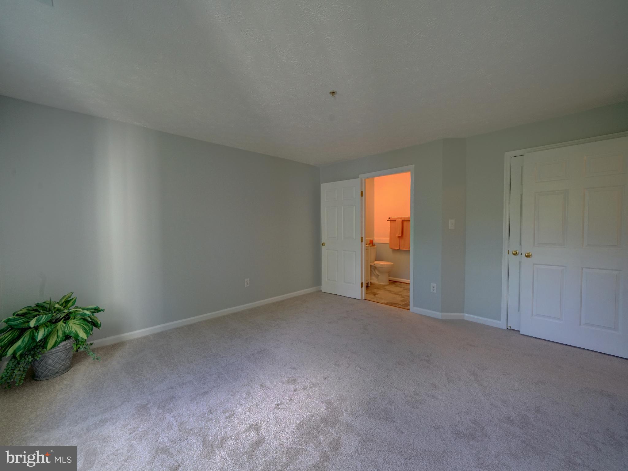 PINEY ORCHARD - Residential