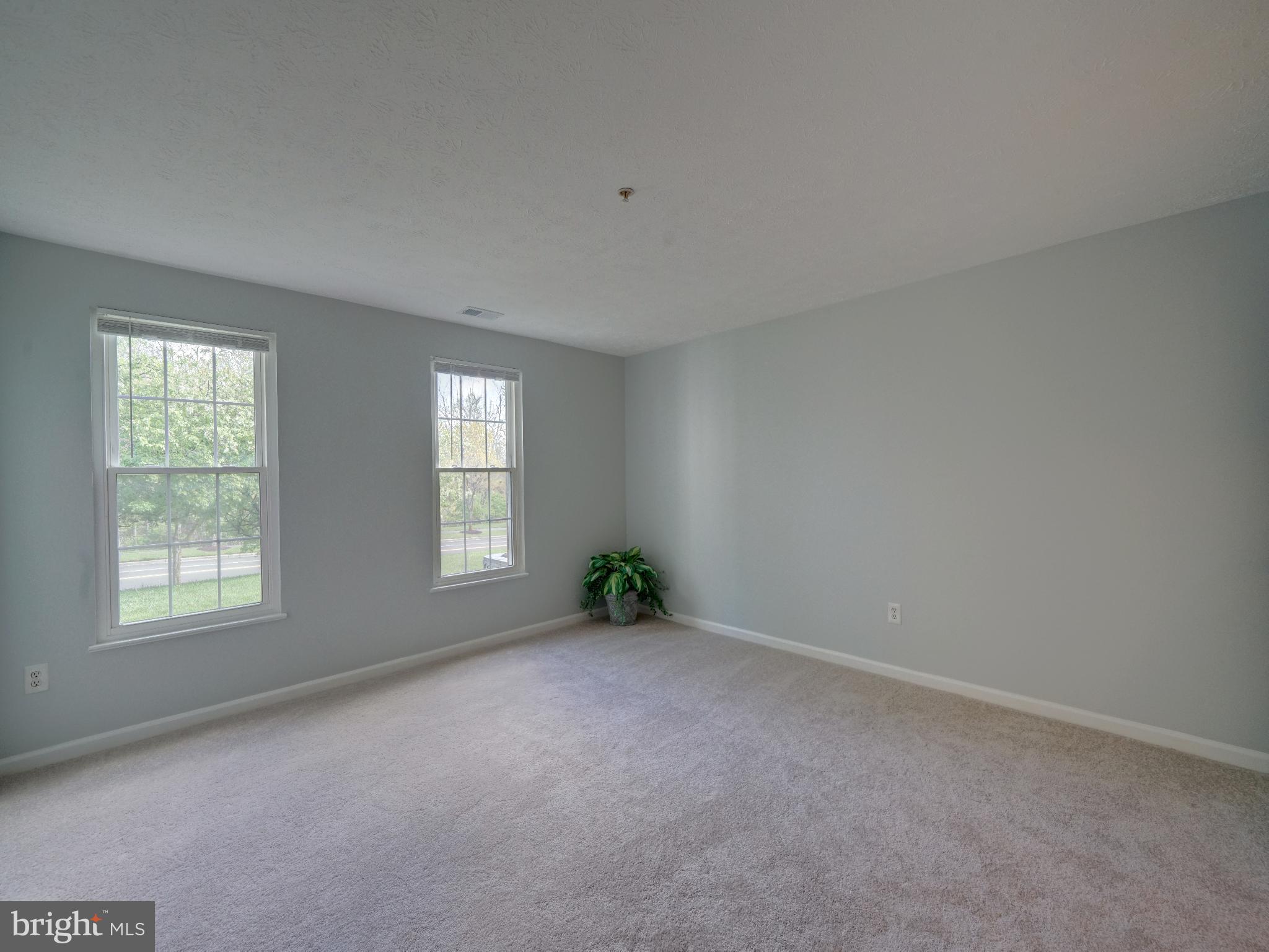 PINEY ORCHARD - Residential