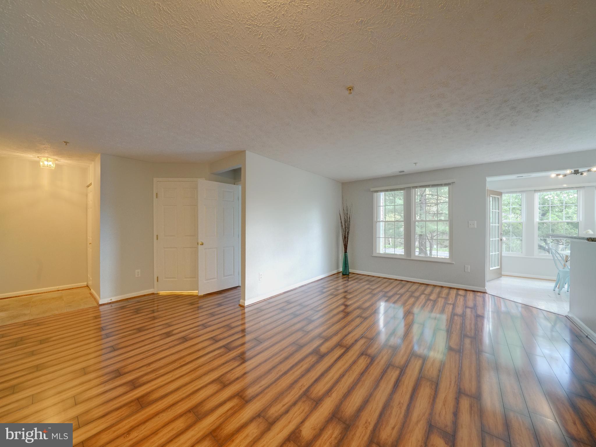 PINEY ORCHARD - Residential