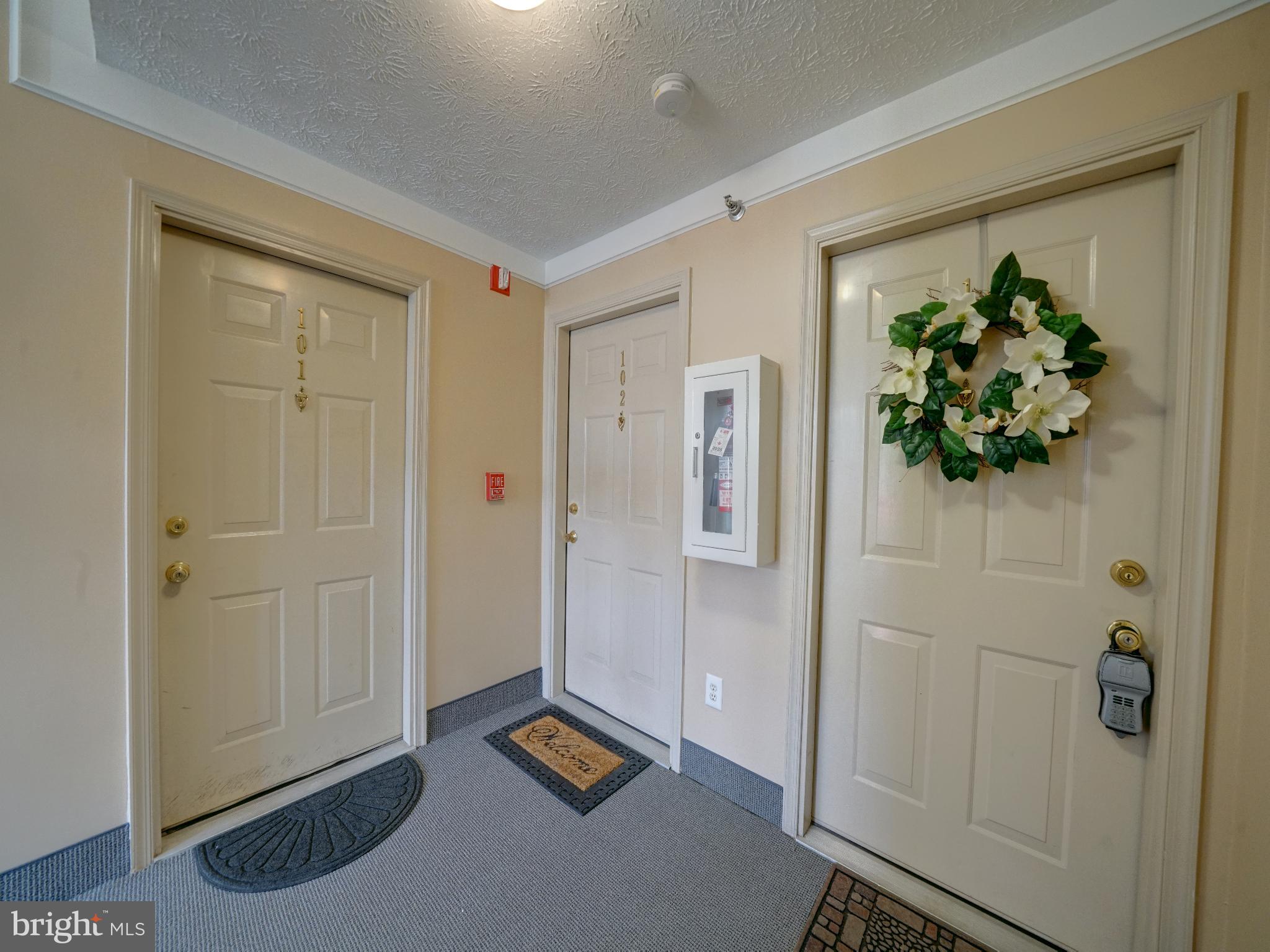 PINEY ORCHARD - Residential