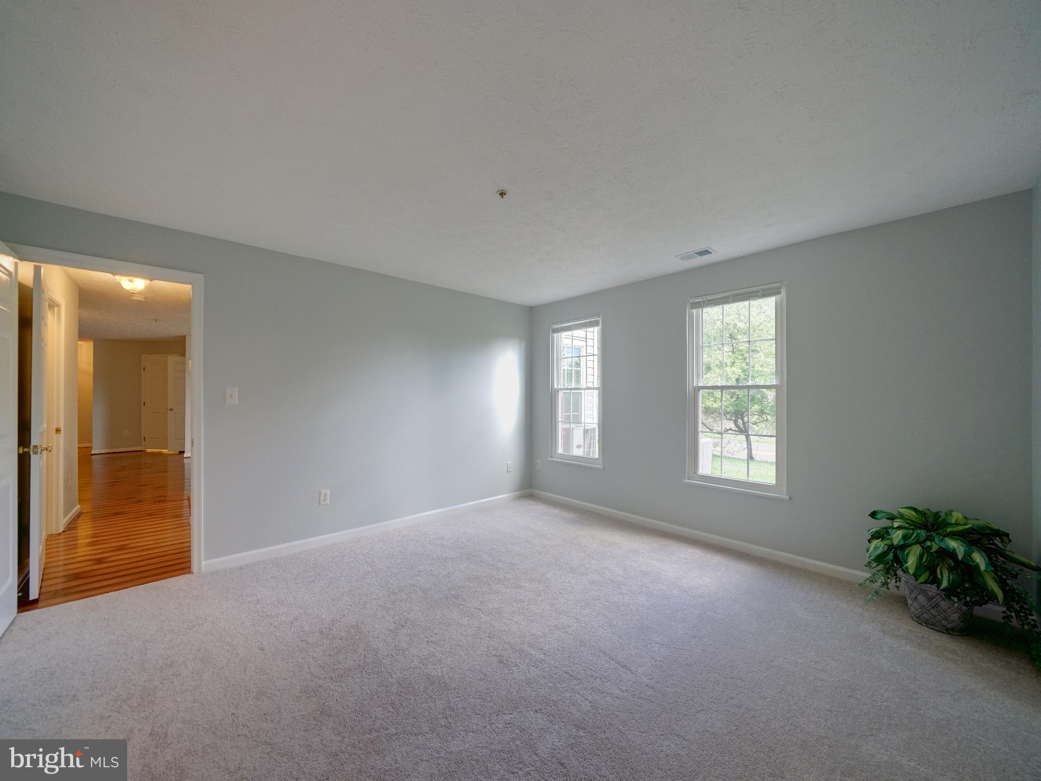 PINEY ORCHARD - Residential