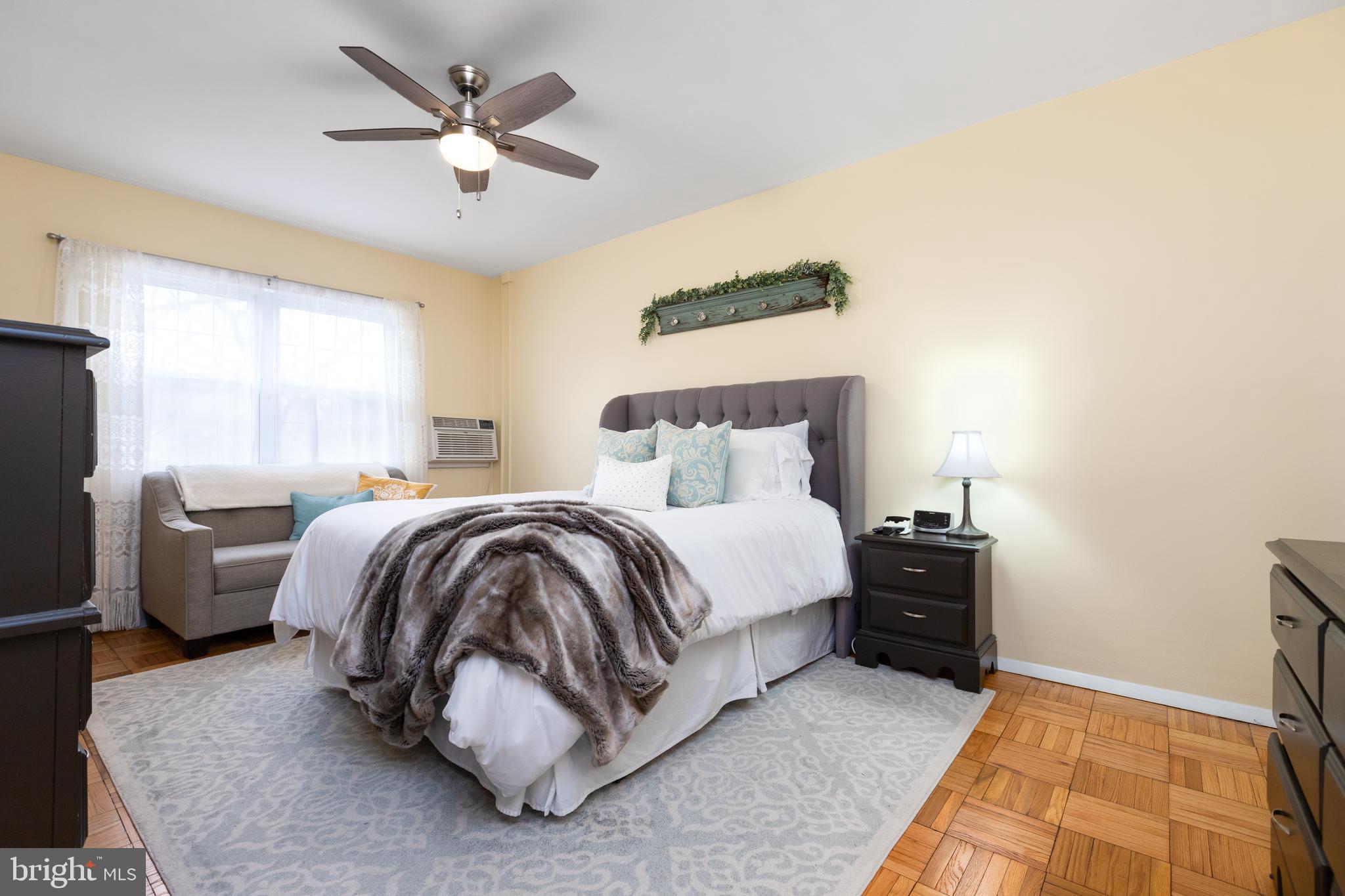 PARK  FAIRFAX - Residential