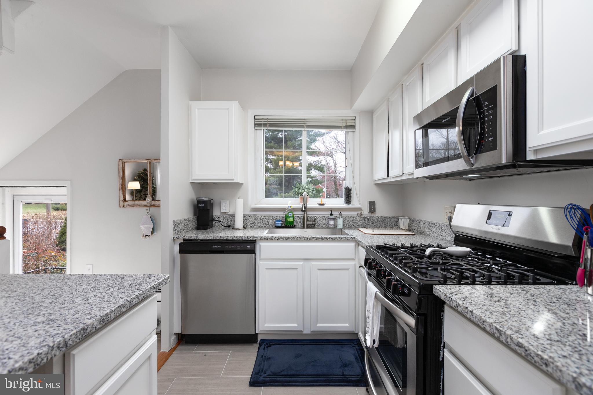 PARK  FAIRFAX - Residential