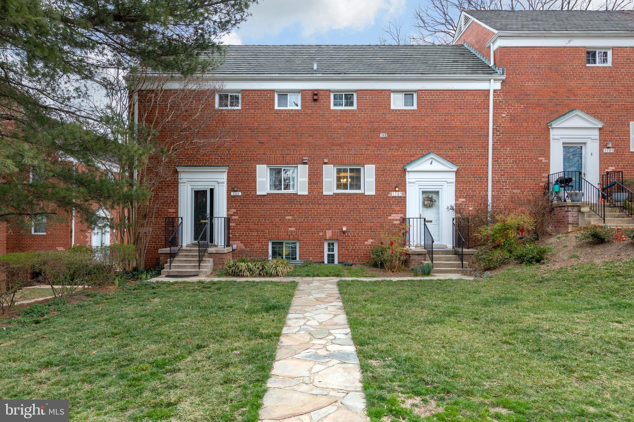 PARK  FAIRFAX - Residential