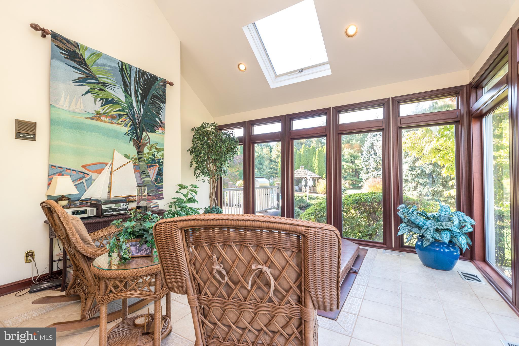 HIGHSPIRE - Residential