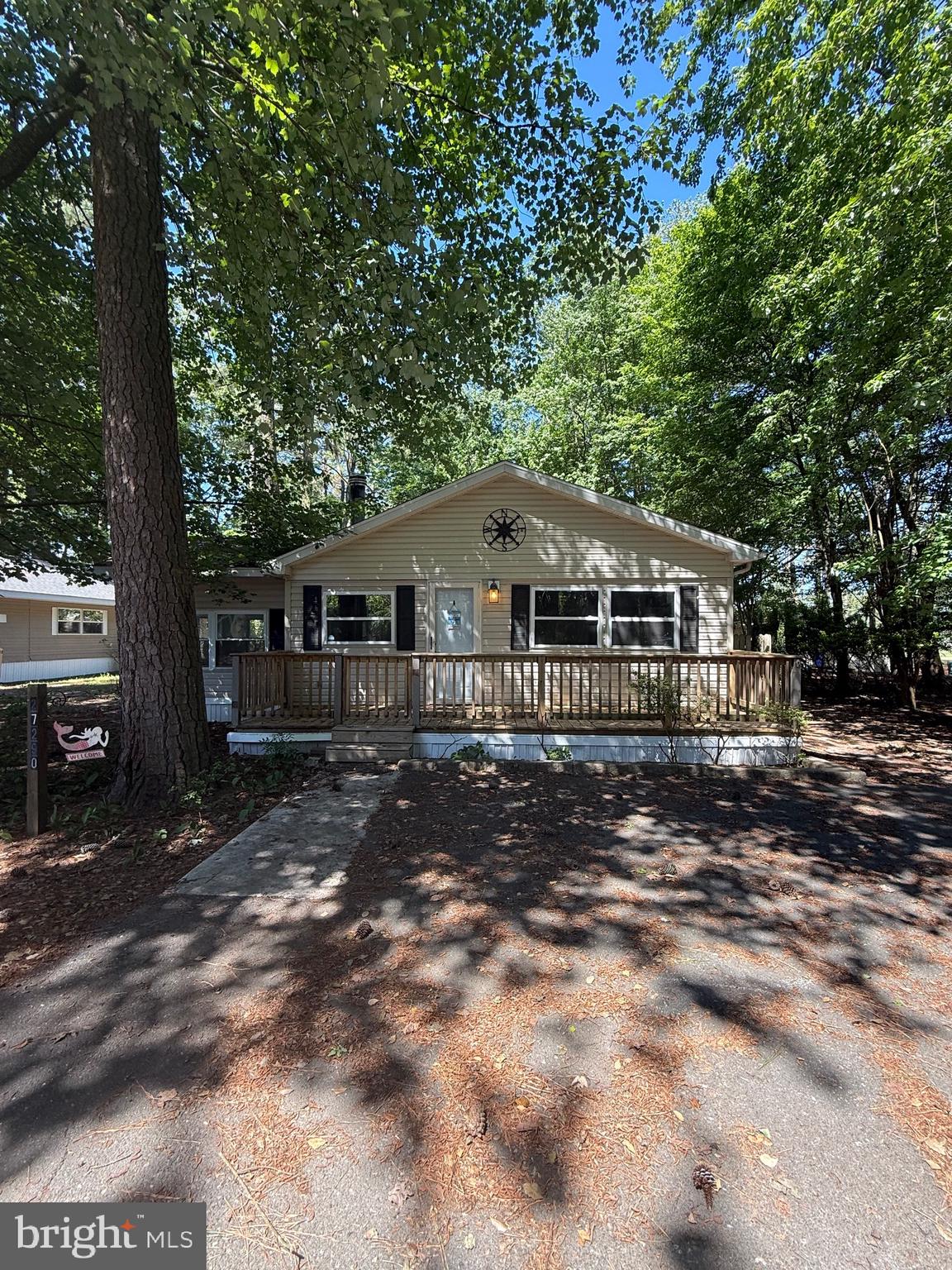 WHITE HOUSE BEACH - Residential
