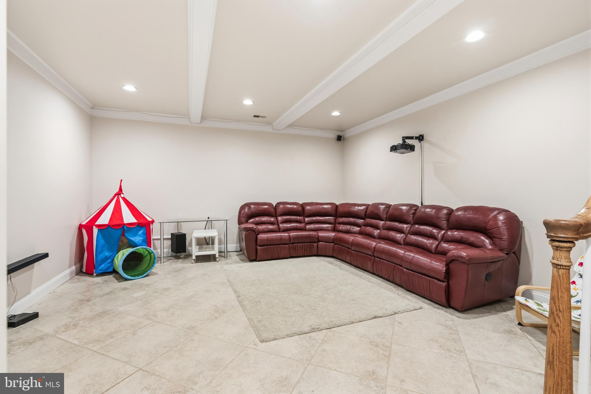 RIVERHILL - Residential