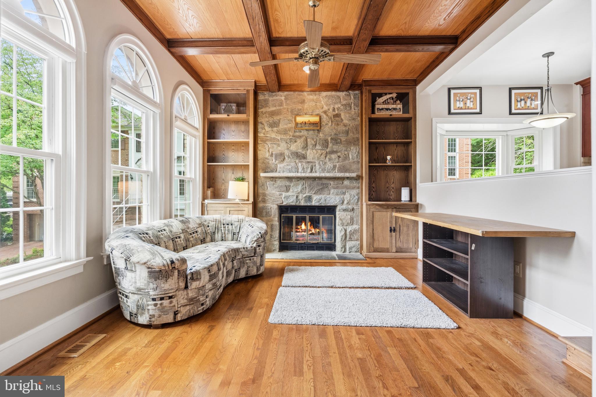 RIVERHILL - Residential