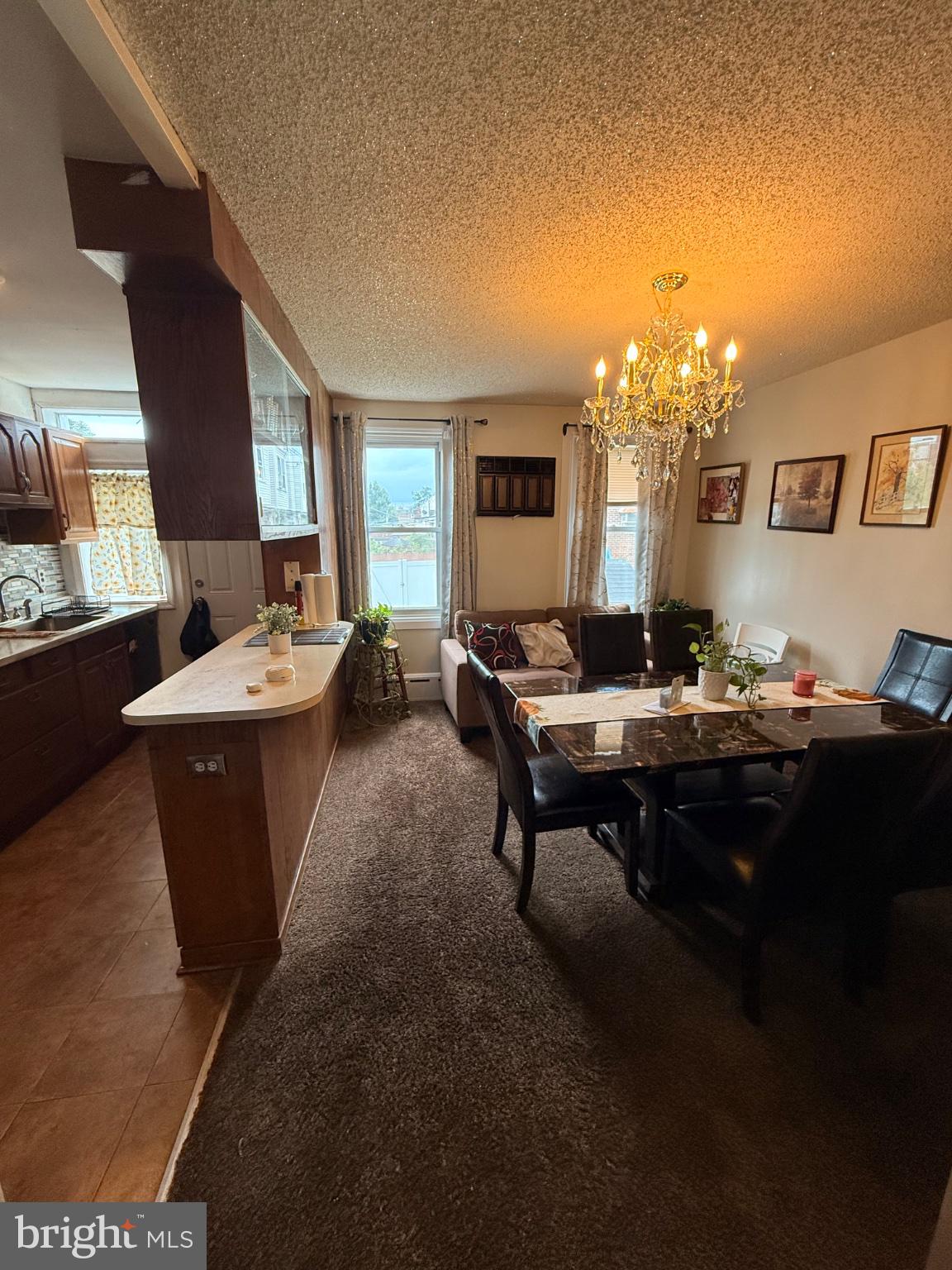 LAWNCREST - Residential