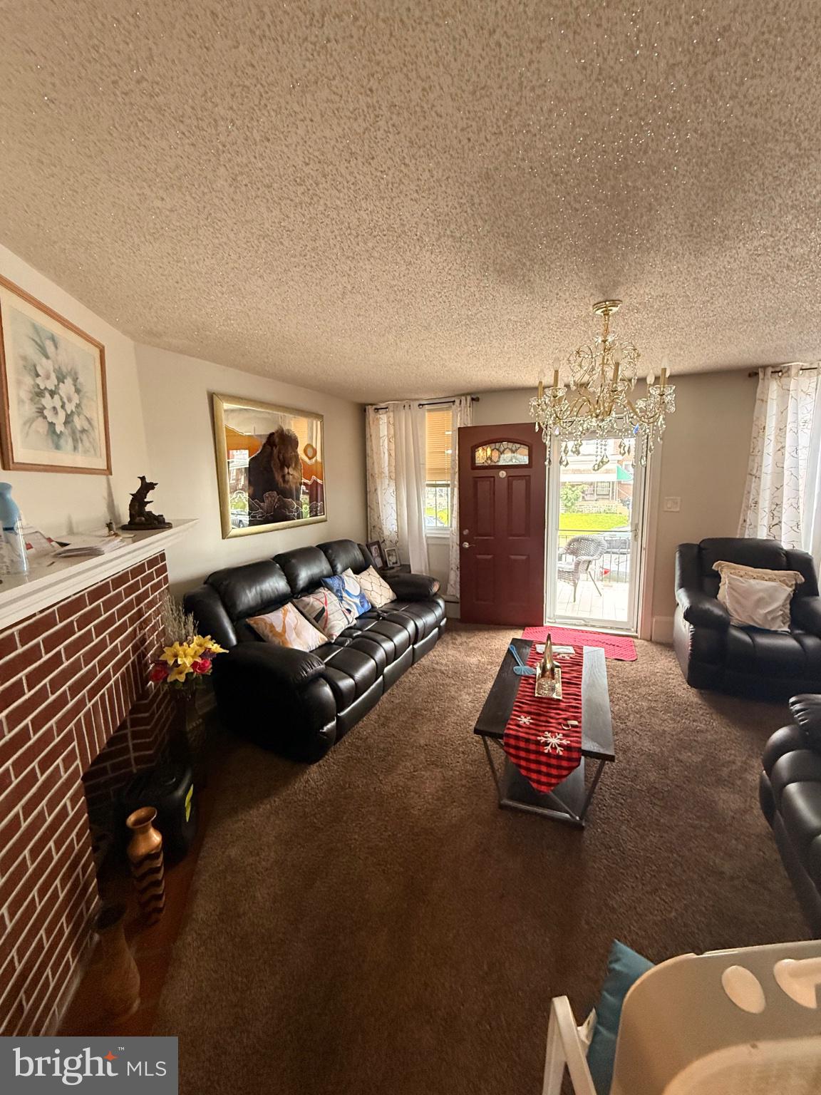 LAWNCREST - Residential