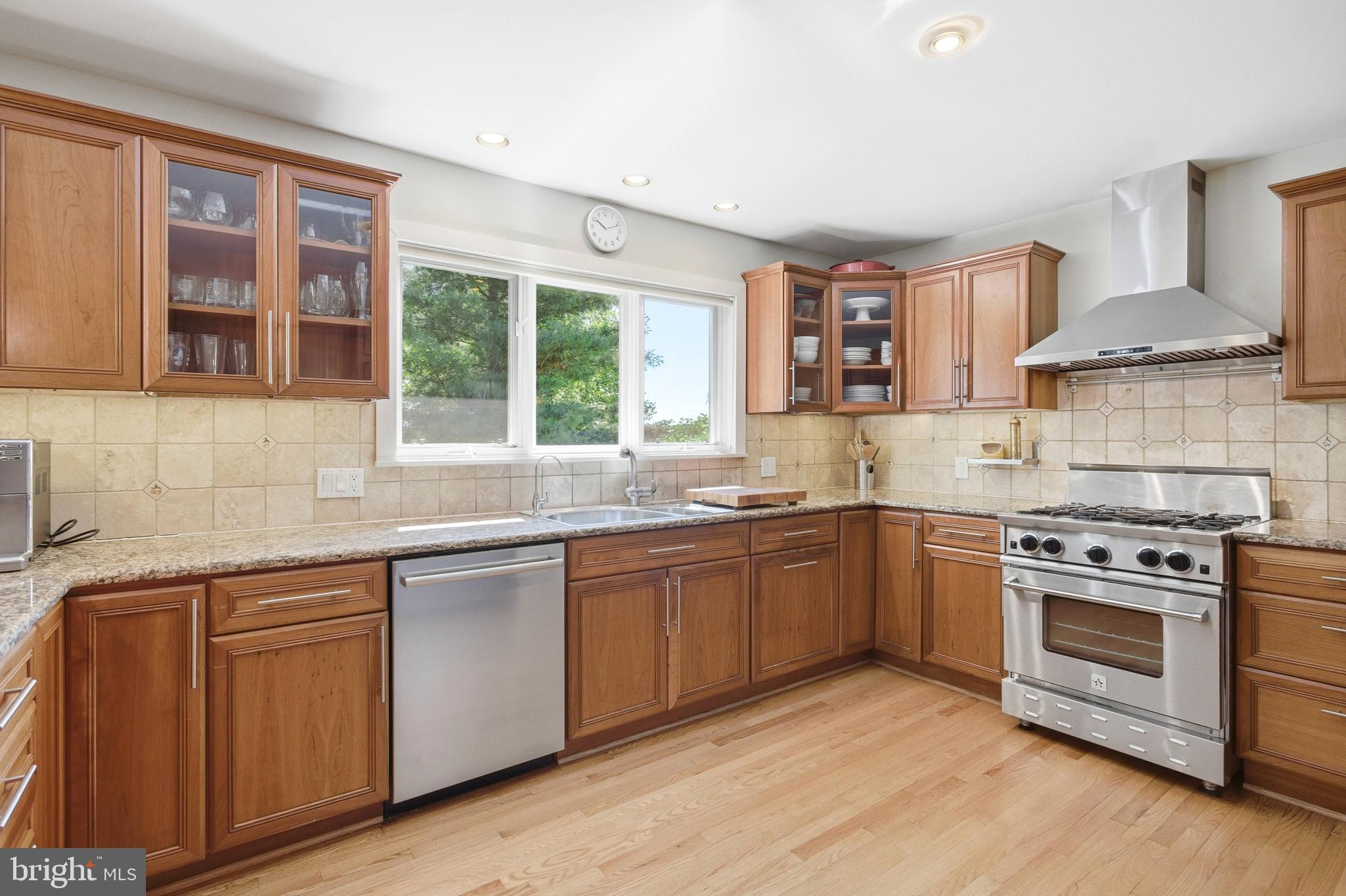 BELLE HAVEN ESTATES - Residential