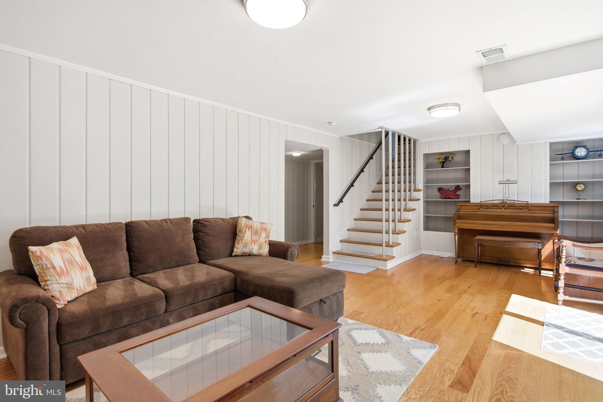 BELLE HAVEN ESTATES - Residential