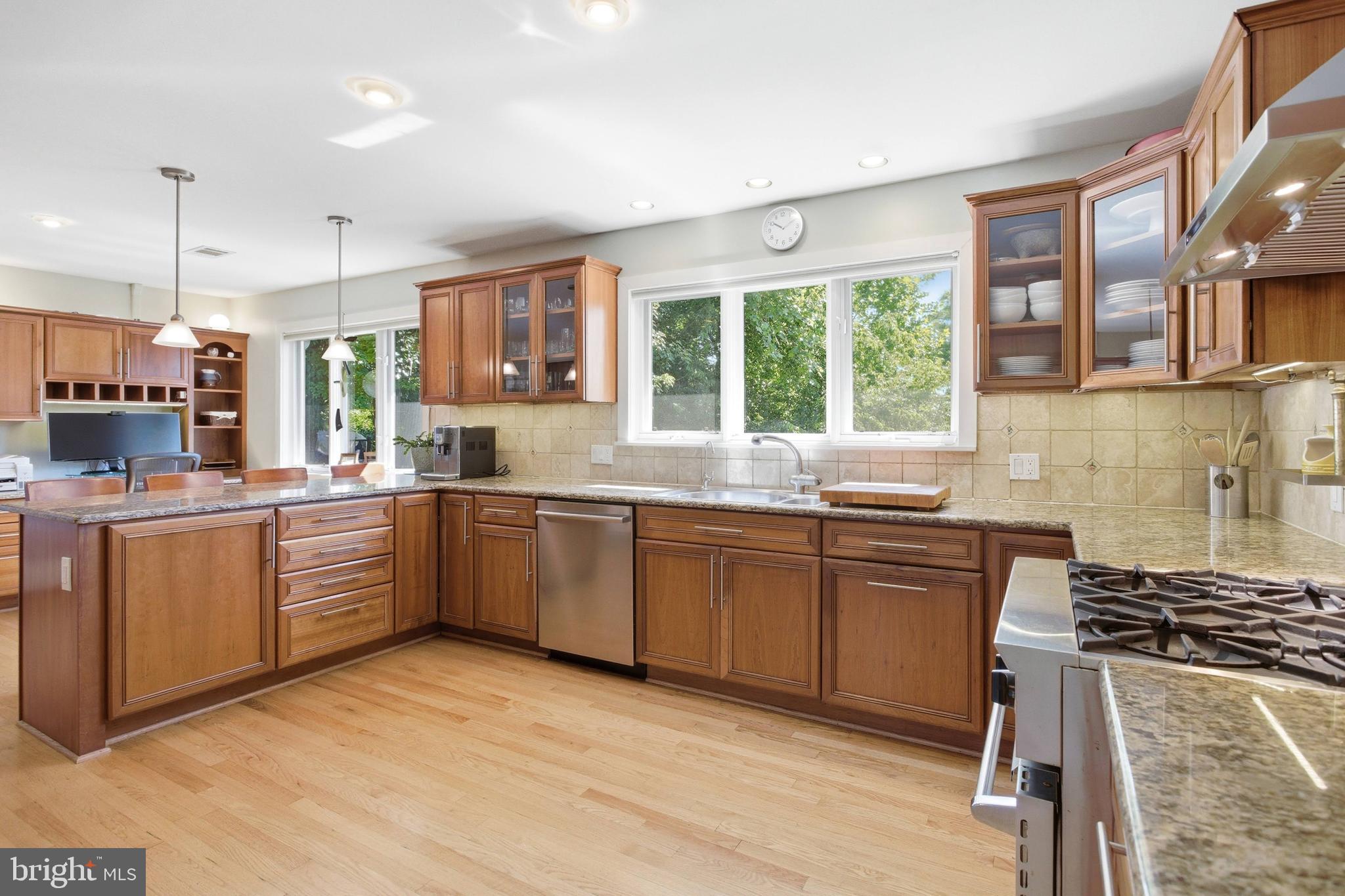 BELLE HAVEN ESTATES - Residential