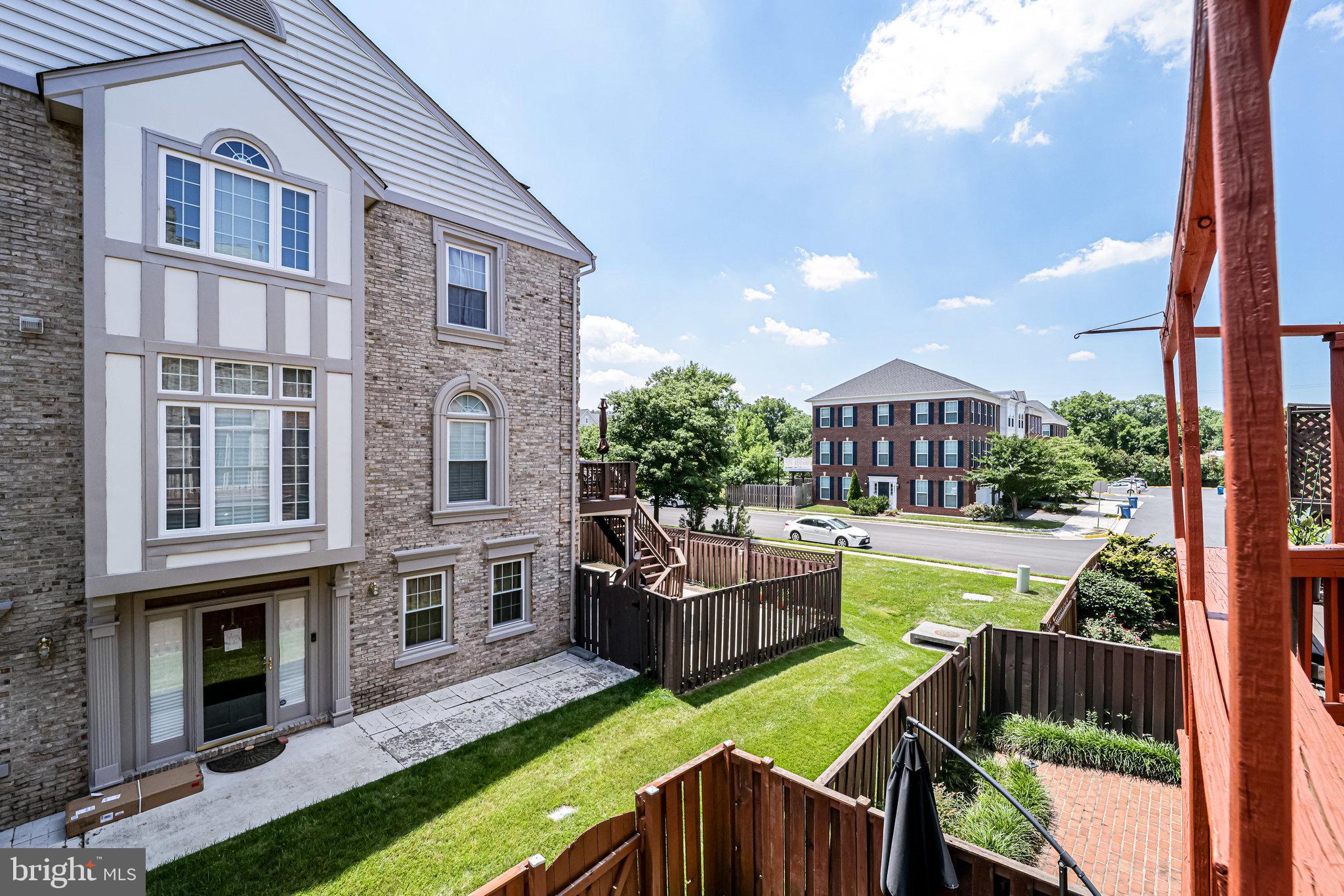 POTTERS GLEN - Residential