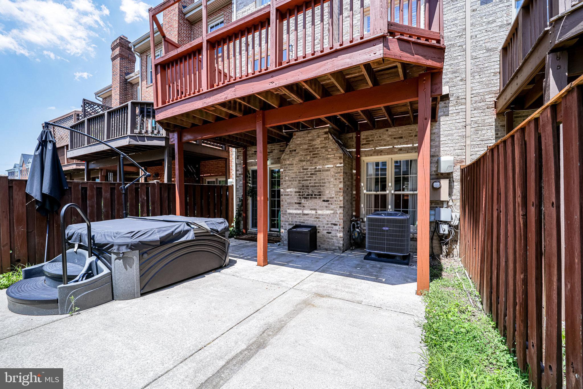 POTTERS GLEN - Residential