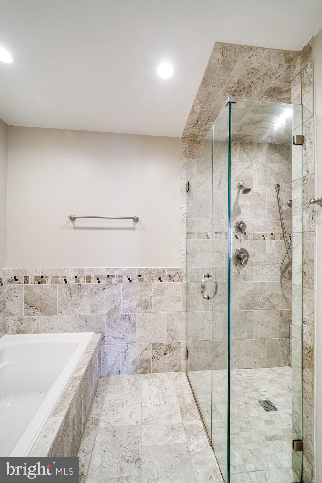 POTTERS GLEN - Residential