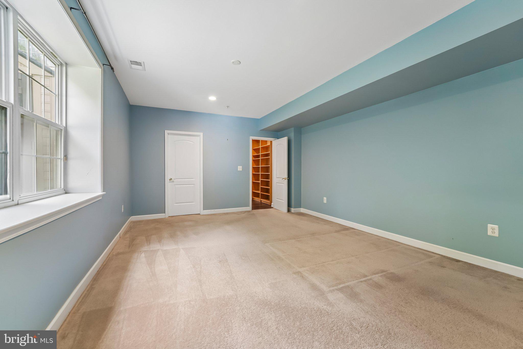 HIGHLANDS AT CLARKSBURG - Residential