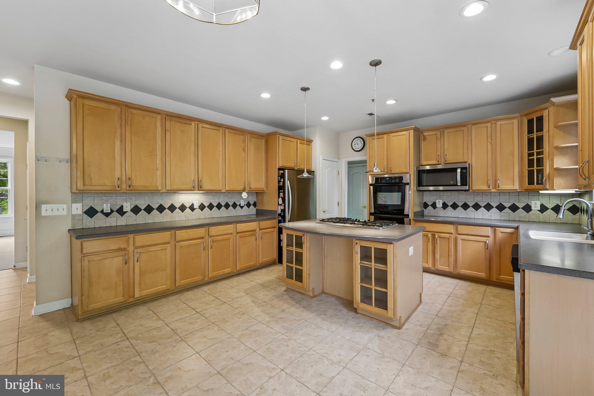 HIGHLANDS AT CLARKSBURG - Residential